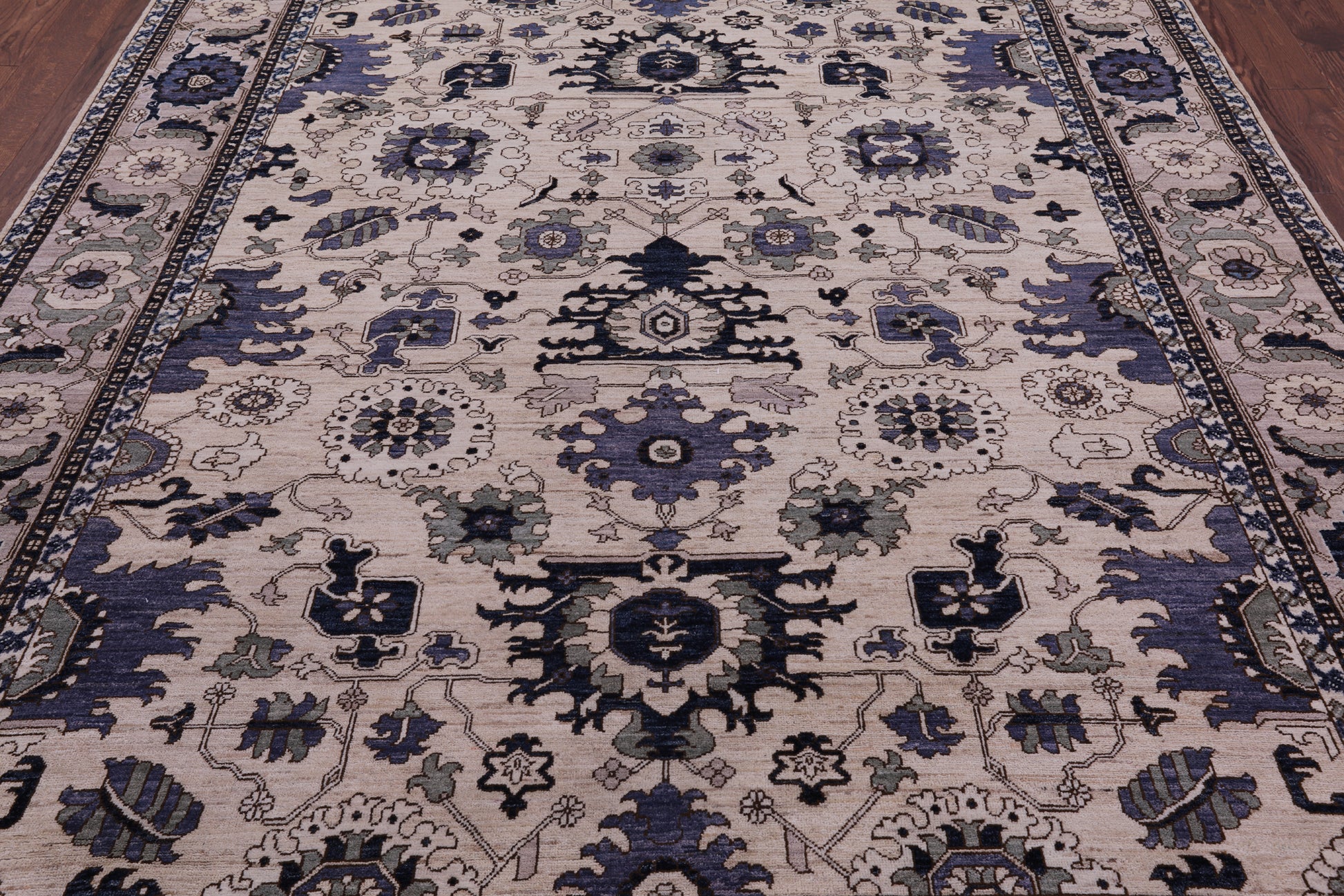 Ivory Persian Fine Serapi Handmade Wool Rug - 8' 0" X 9' 10" - Golden Nile