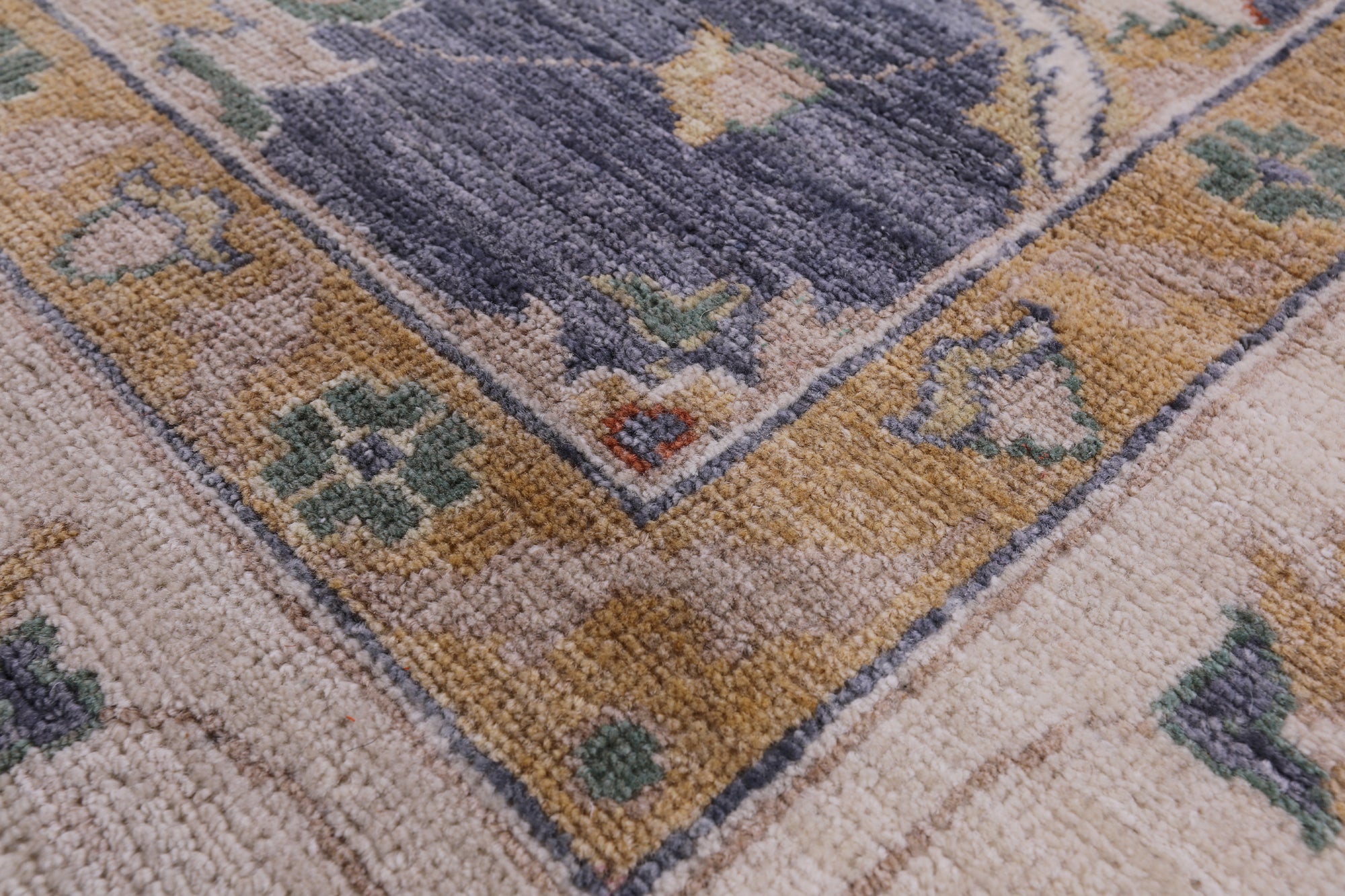 Grey Peshawar Handmade Wool Rug - 6' 4" X 9' 8" - Golden Nile