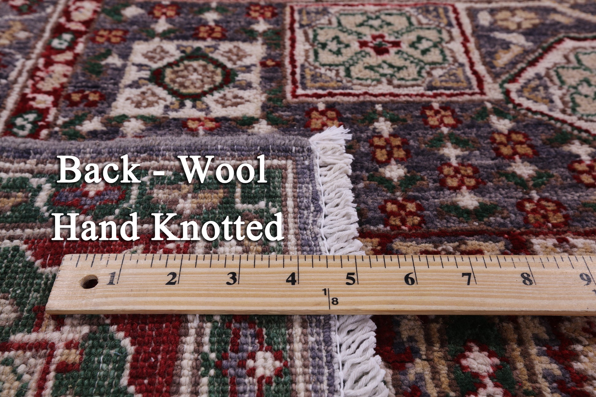 Geometric Persian Mamluk Hand Knotted Wool Rug - 5' 2" X 6' 6" - Golden Nile