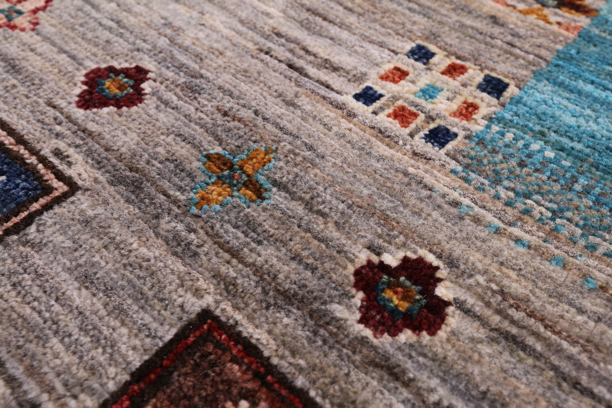 Tribal Persian Gabbeh Hand Knotted Wool Rug - 6' 8" X 9' 8" - Golden Nile