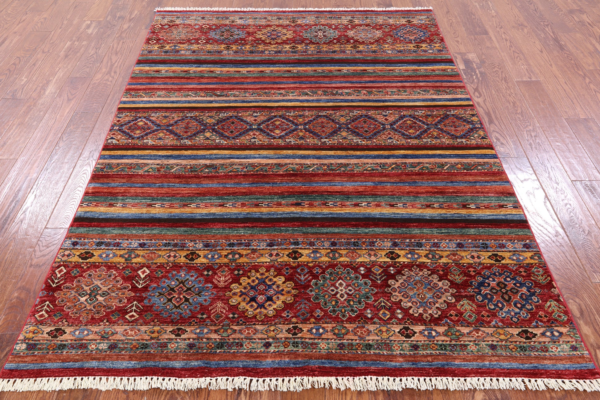 Khorjin Persian Gabbeh Handmade Wool Rug - 5' 7" X 7' 9" - Golden Nile