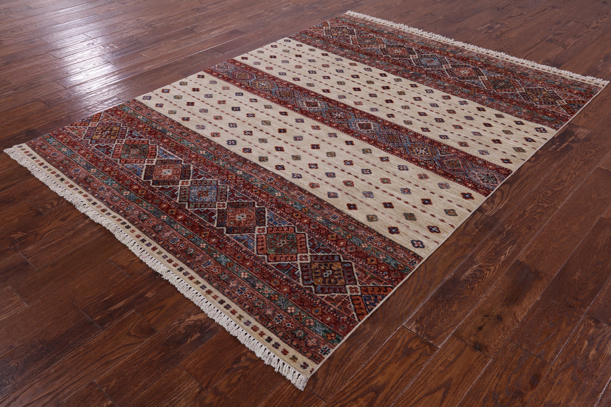 Ivory Khorjin Persian Gabbeh Hand Knotted Wool Rug - 5' 8" X 7' 8" - Golden Nile
