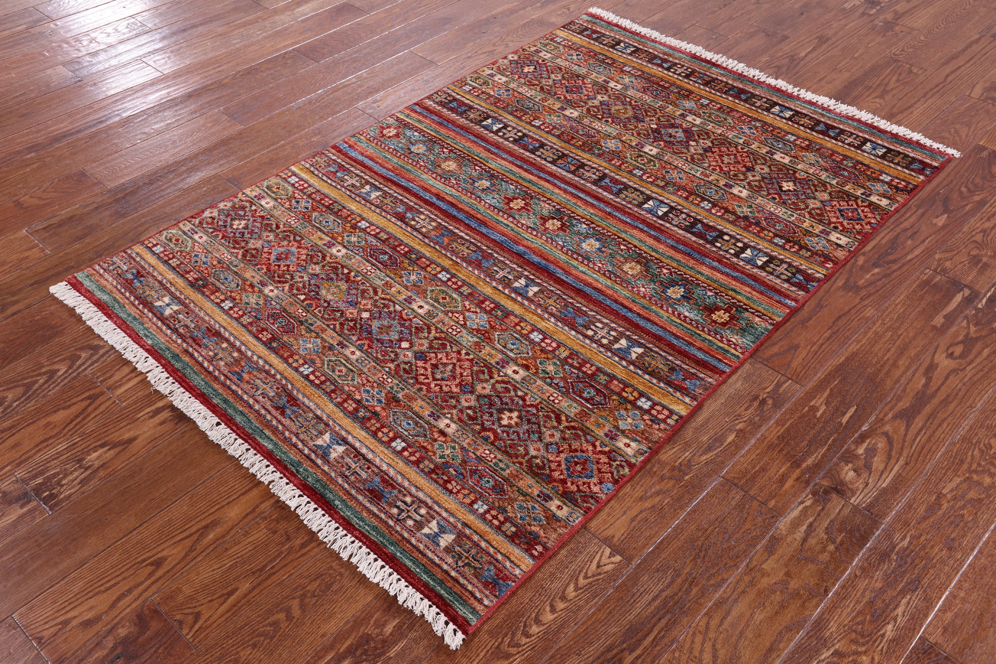 Khorjin Persian Gabbeh Handmade Wool Rug - 3' 11" X 5' 9" - Golden Nile