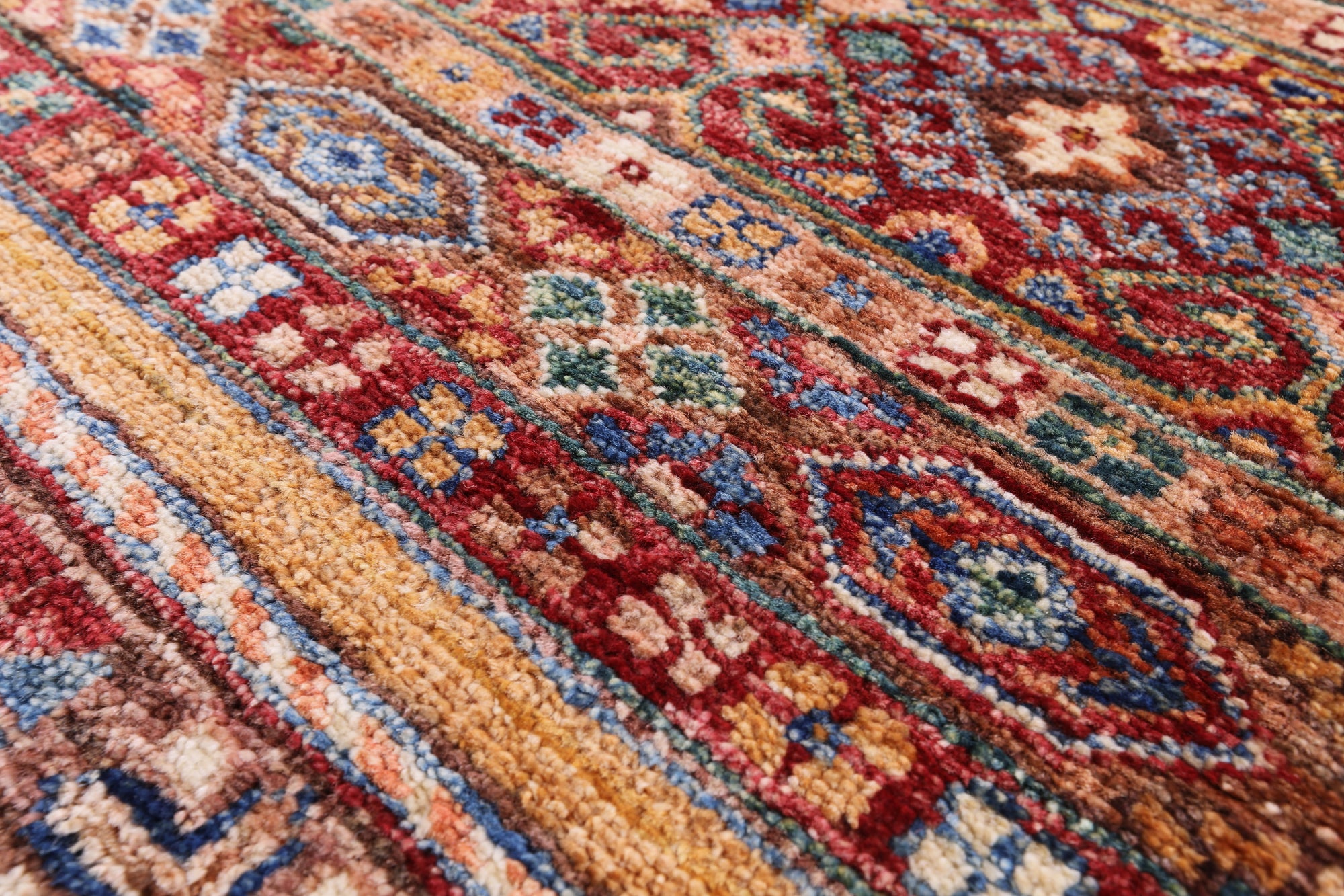 Khorjin Persian Gabbeh Handmade Wool Rug - 3' 11" X 5' 9" - Golden Nile