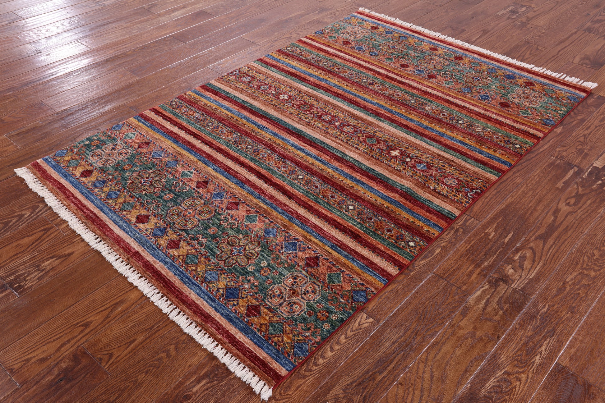Khorjin Persian Gabbeh Hand Knotted Wool Rug - 4' 0" X 6' 3" - Golden Nile