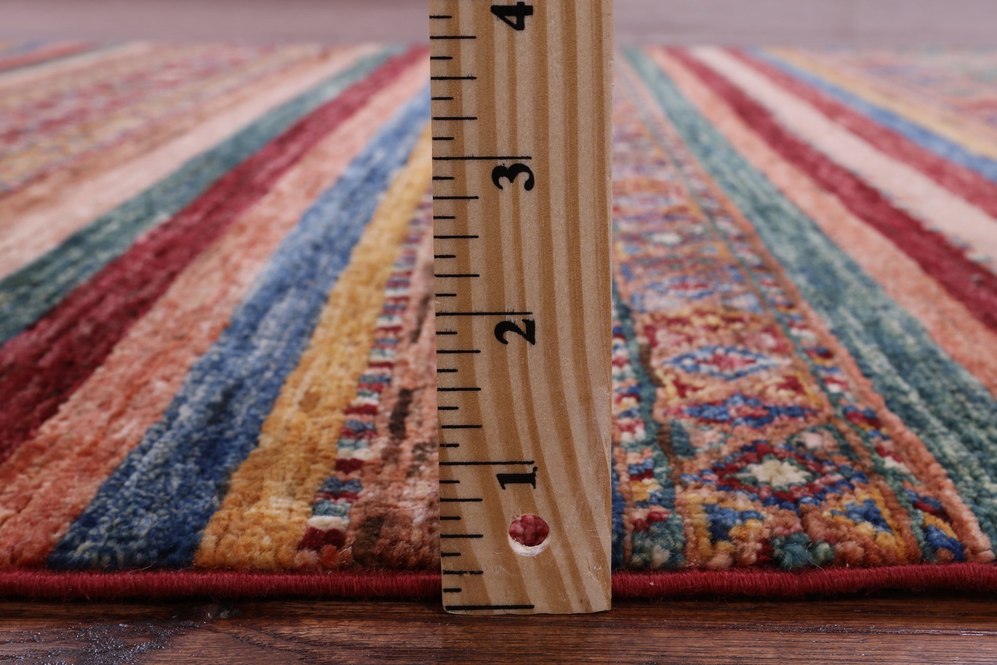 Khorjin Persian Gabbeh Hand Knotted Wool Rug - 4' 0" X 6' 3" - Golden Nile