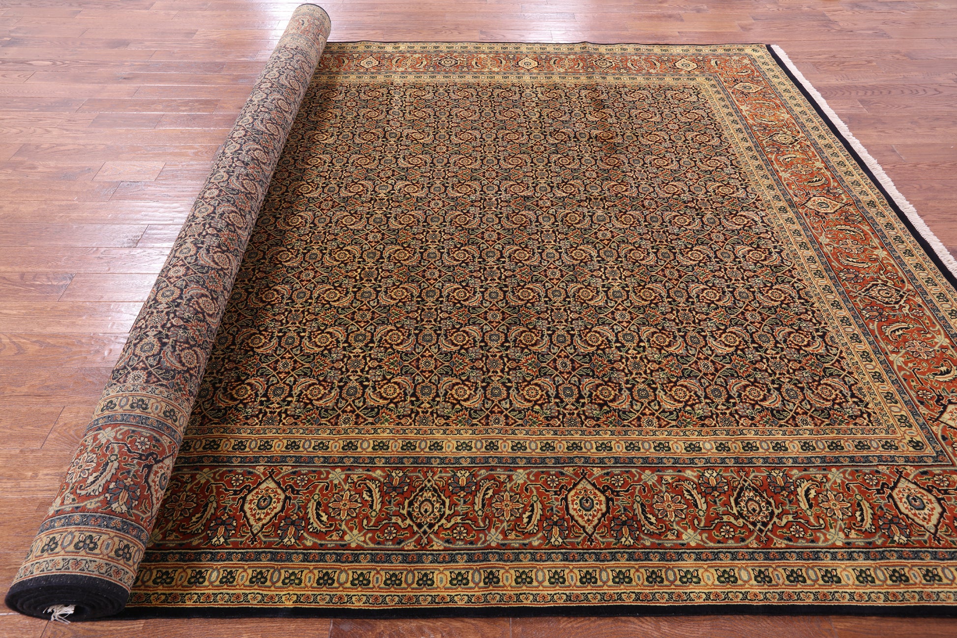 Persian Hill Herati Handmade Wool Rug - 9' 1" X 16' 2" - Golden Nile
