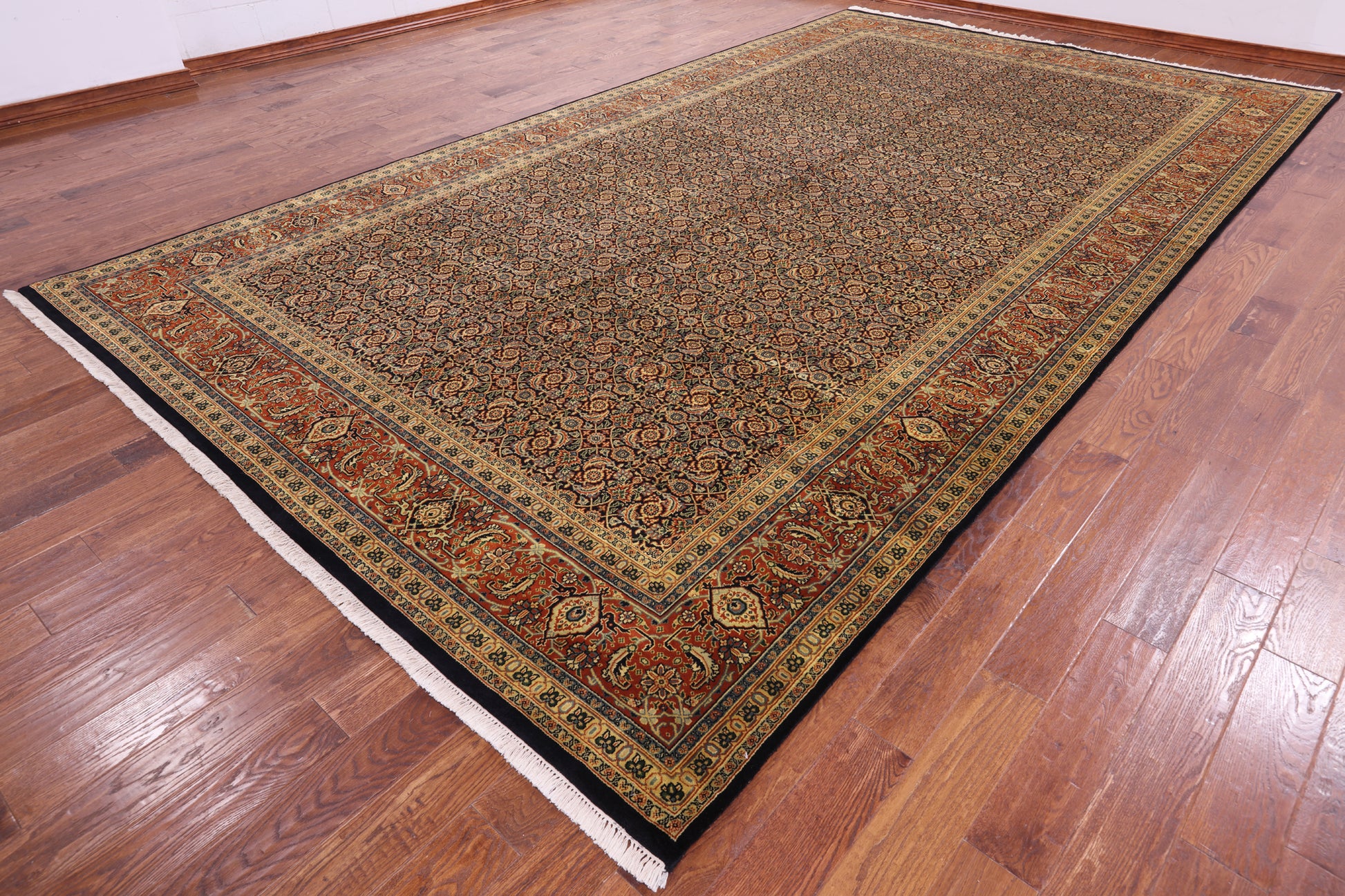 Persian Hill Herati Handmade Wool Rug - 9' 1" X 16' 2" - Golden Nile