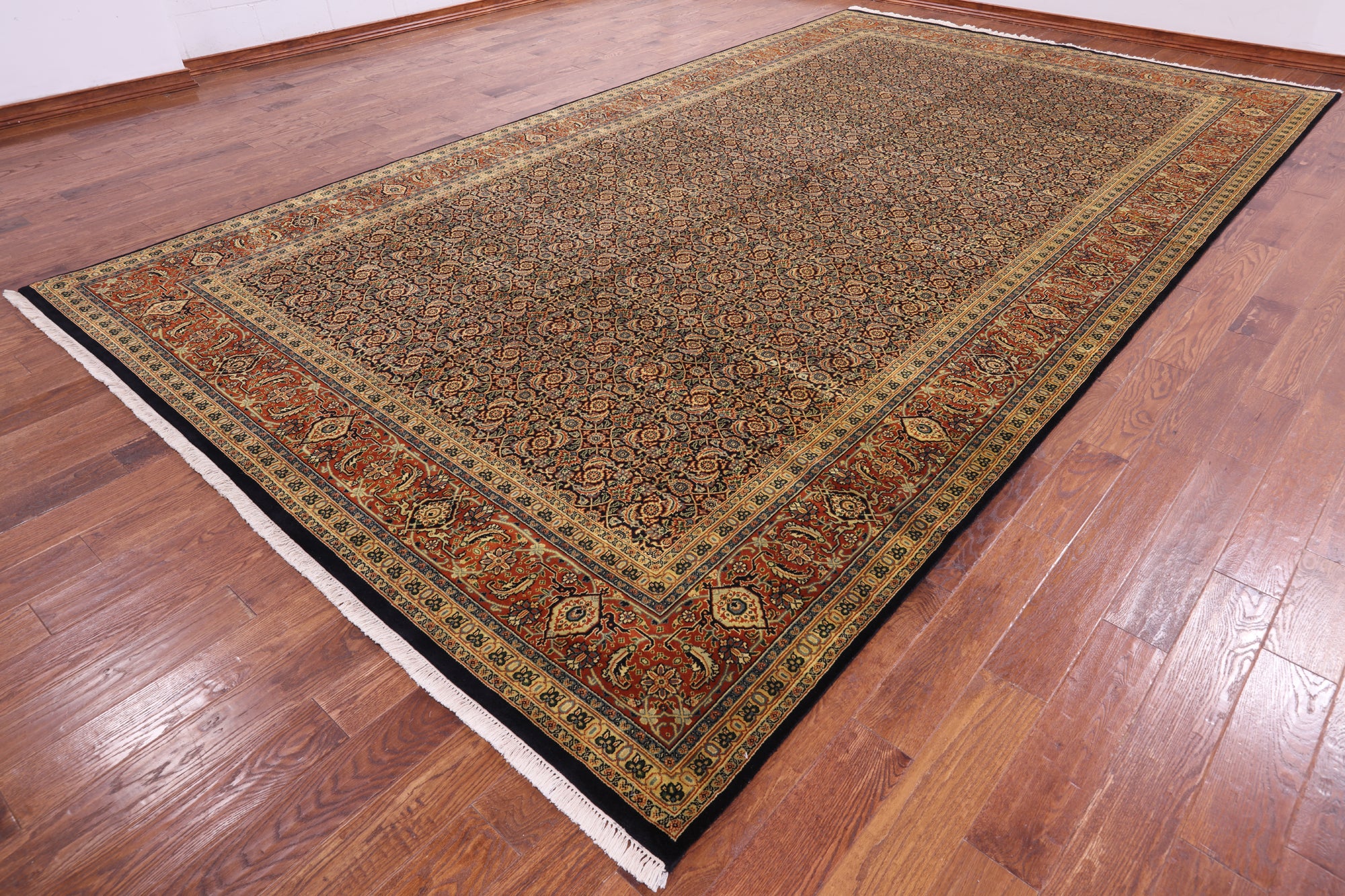 Persian Hill Herati Handmade Wool Rug - 9' 1" X 16' 2" - Golden Nile
