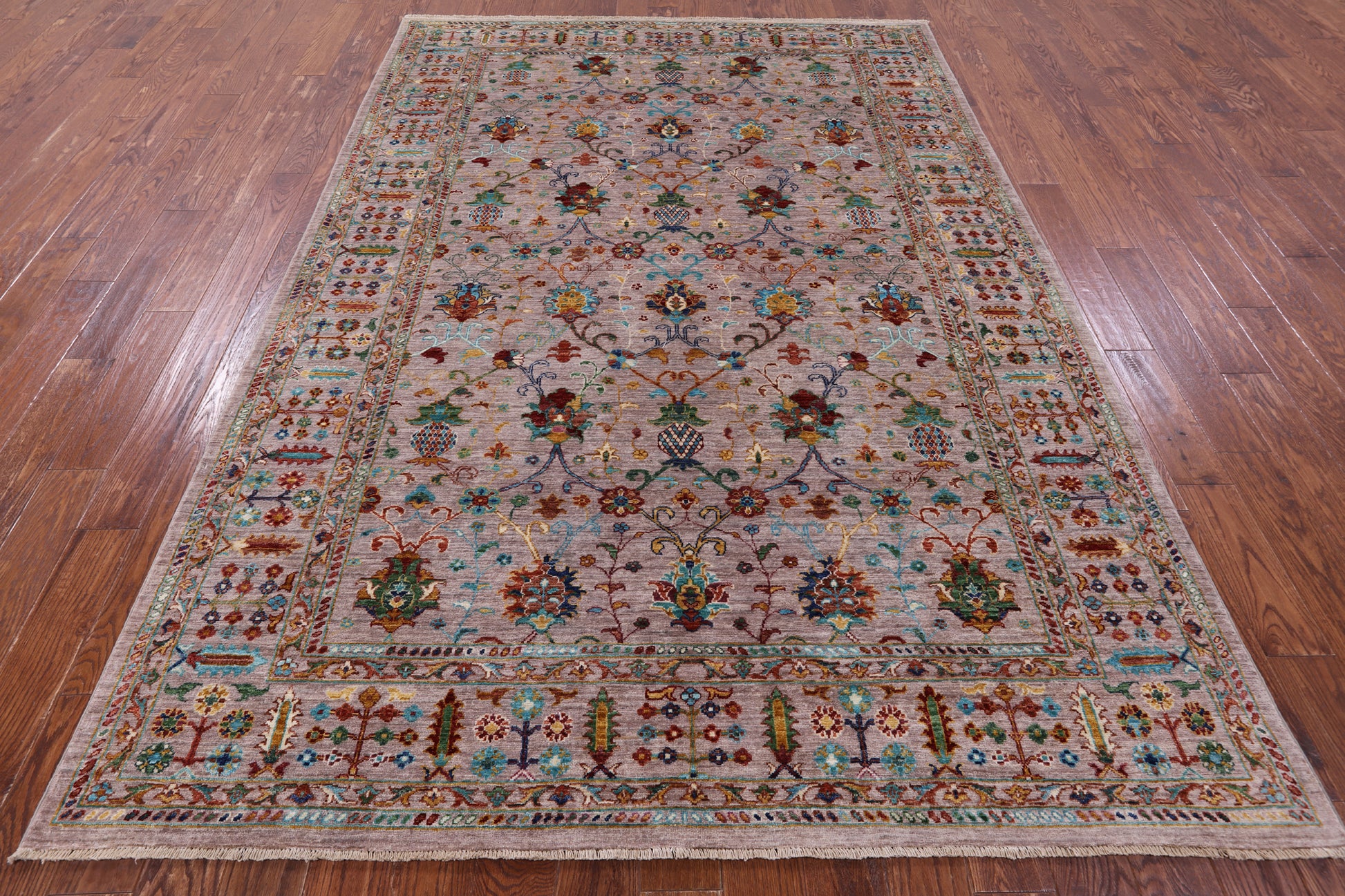 Peshawar Hand Knotted Wool Rug - 6' 10" X 9' 11" - Golden Nile