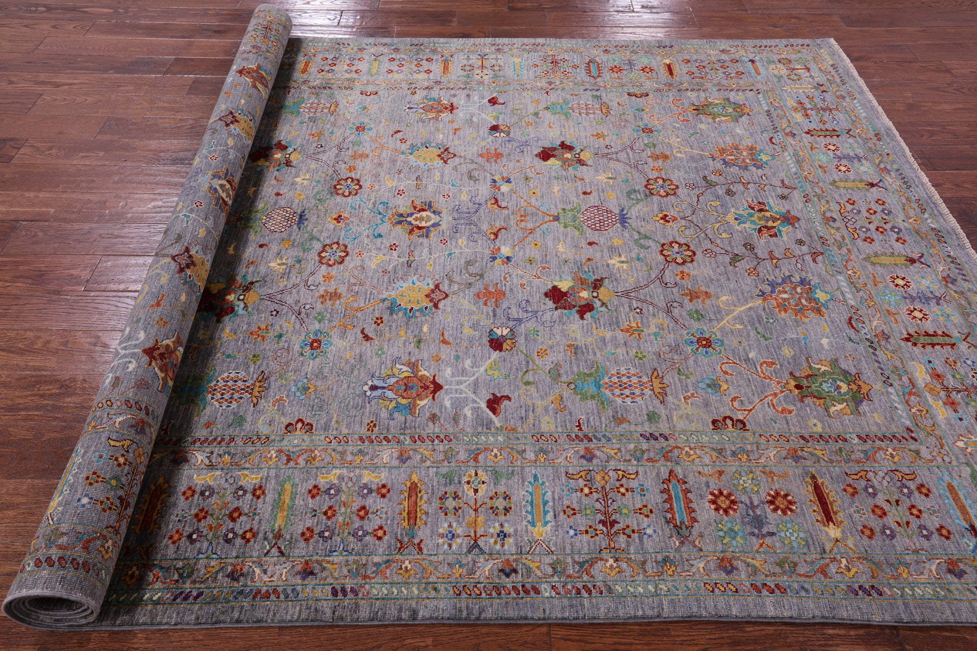 Peshawar Hand Knotted Wool Rug - 6' 10" X 9' 9" - Golden Nile