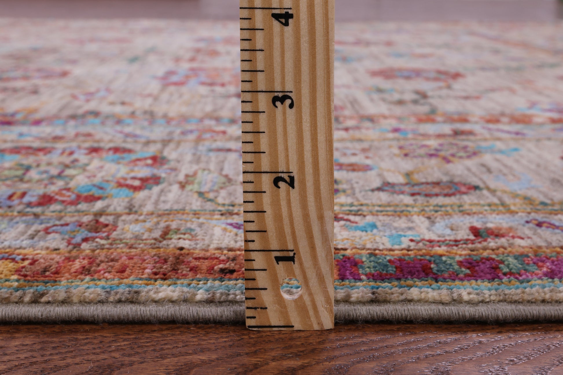 Peshawar Hand Knotted Wool Rug - 5' 7" X 8' 1" - Golden Nile