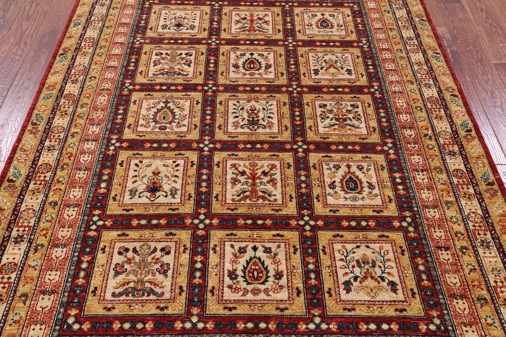 Garden Design Persian Hand Knotted Wool Rug - 5' 8" X 7' 8" - Golden Nile