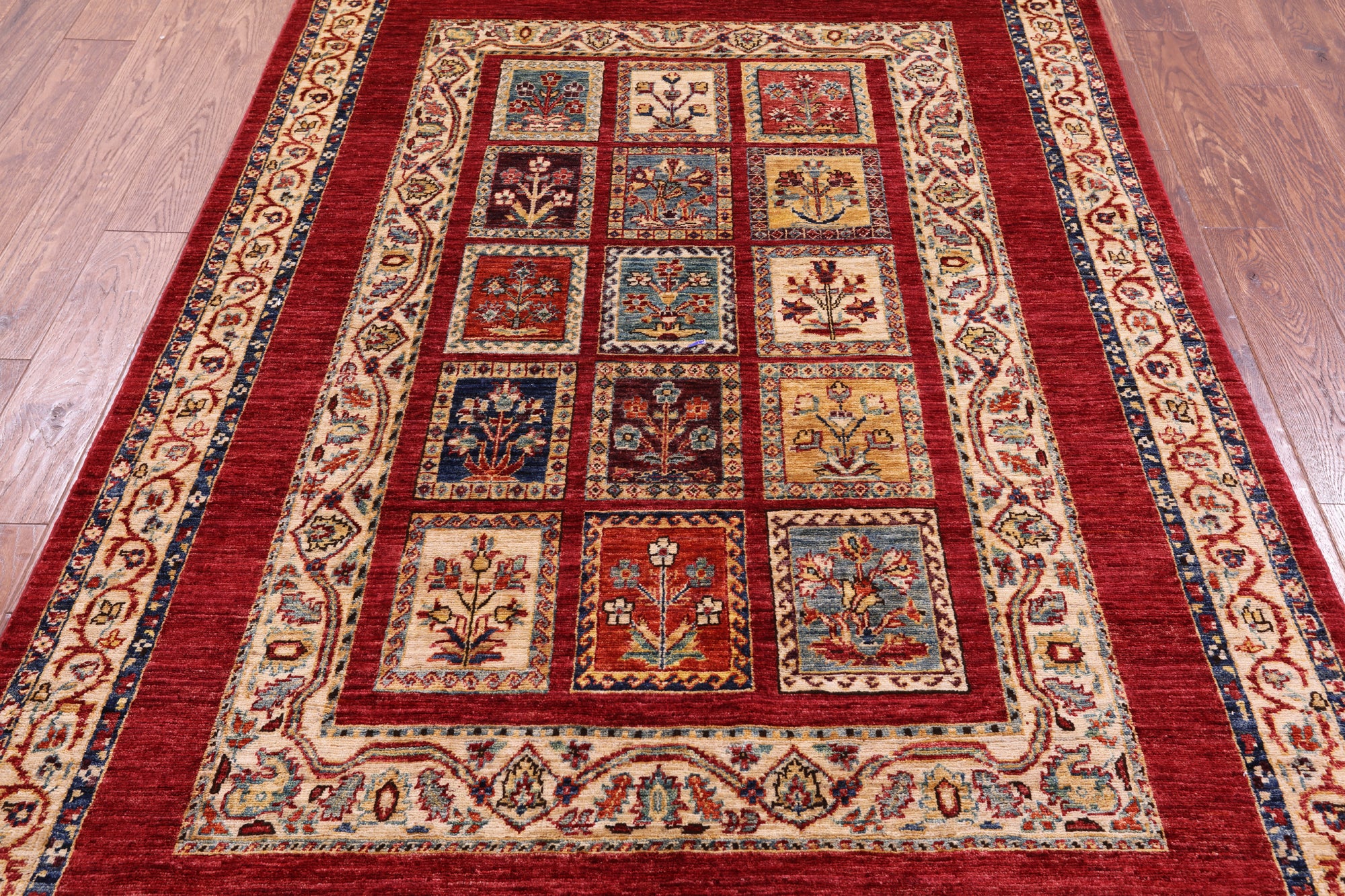 Red Garden Design Persian Hand Knotted Wool Rug - 4' 10" X 7' 2" - Golden Nile