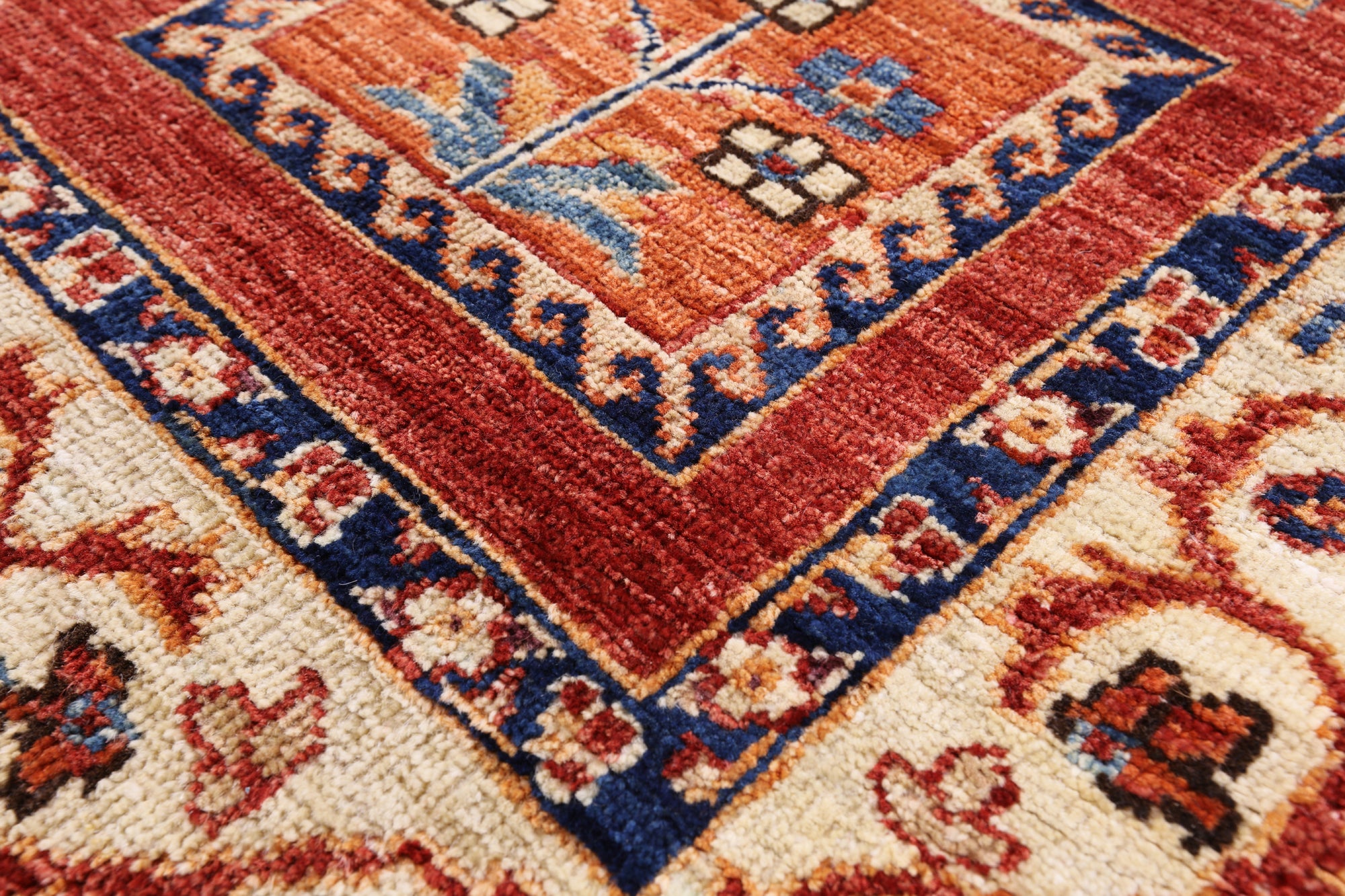 Red Garden Design Persian Hand Knotted Wool Runner Rug - 2' 7" X 9' 4" - Golden Nile