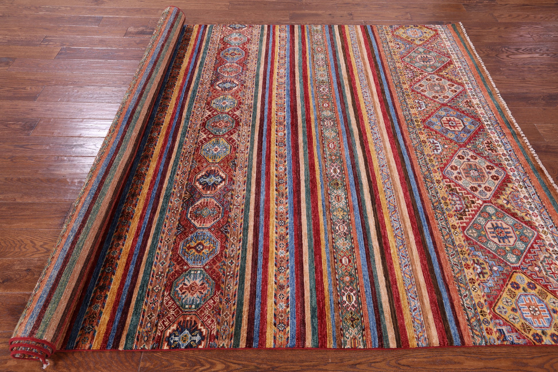 Khorjin Persian Gabbeh Hand Knotted Wool Rug - 6' 7" X 9' 5" - Golden Nile
