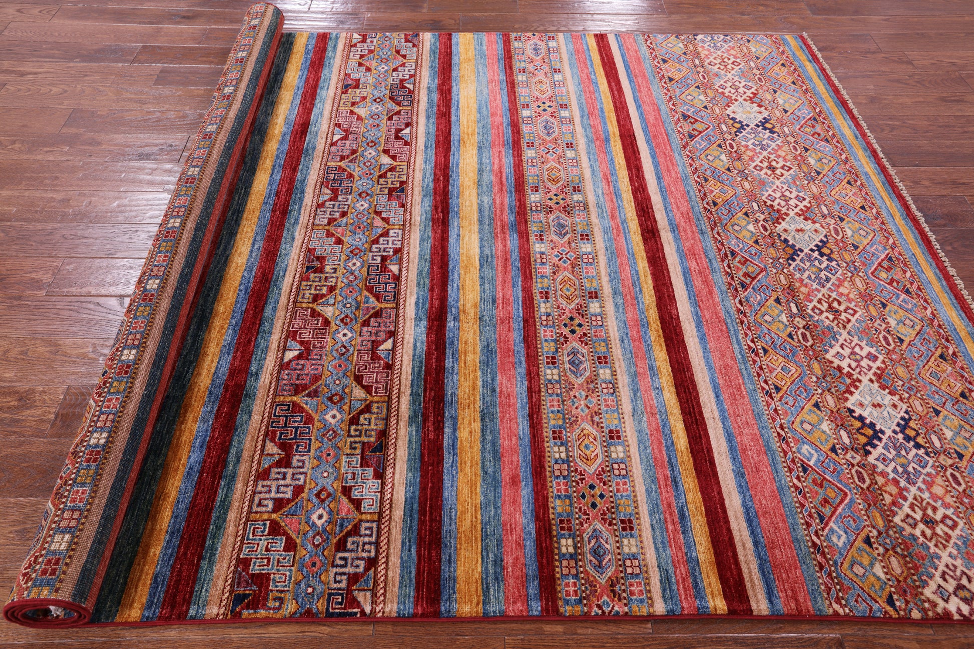 Khorjin Persian Gabbeh Hand Knotted Wool Rug - 6' 6" X 9' 7" - Golden Nile