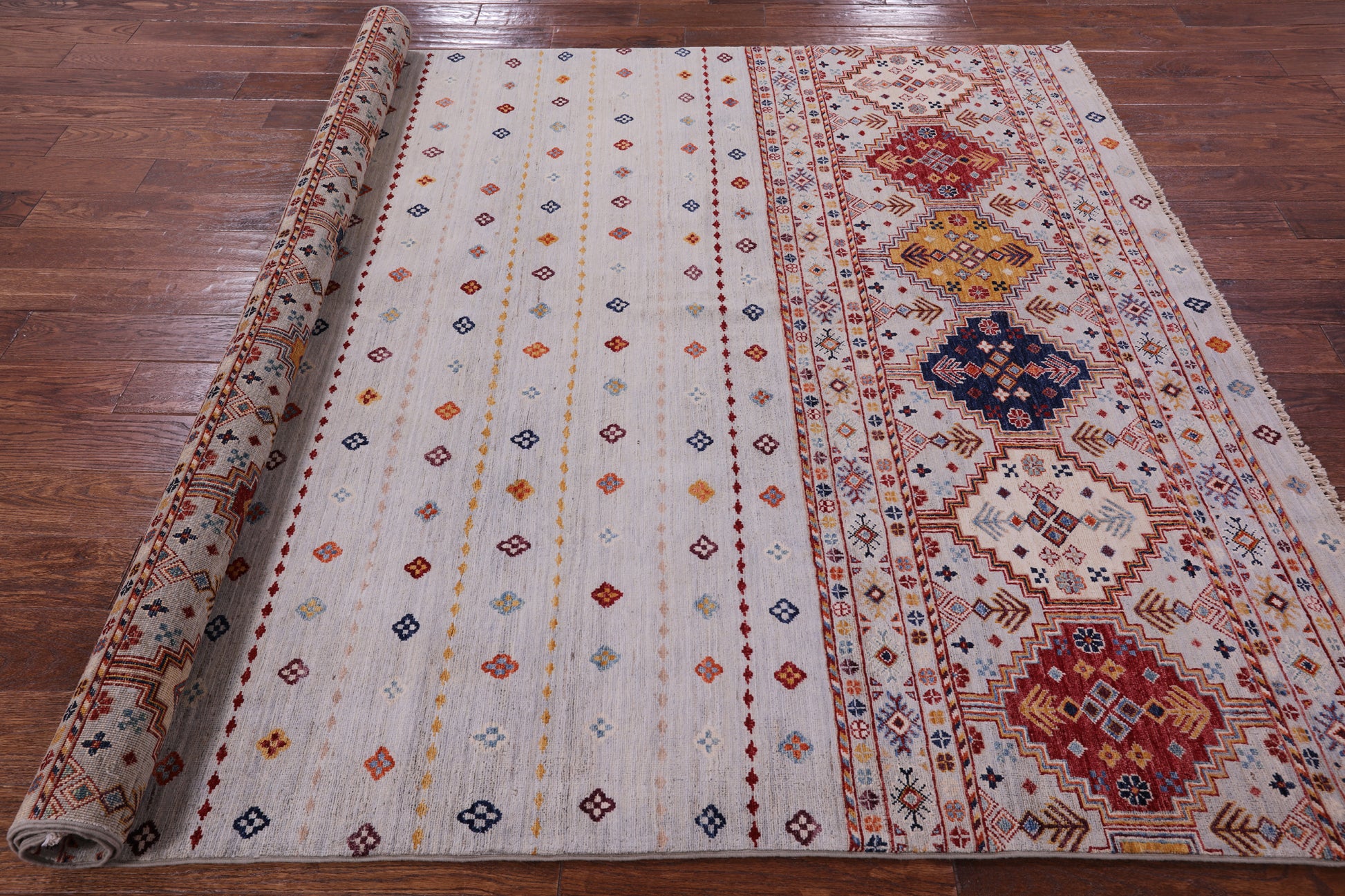 Khorjin Persian Gabbeh Hand Knotted Wool Rug - 6' 6" X 8' 2" - Golden Nile