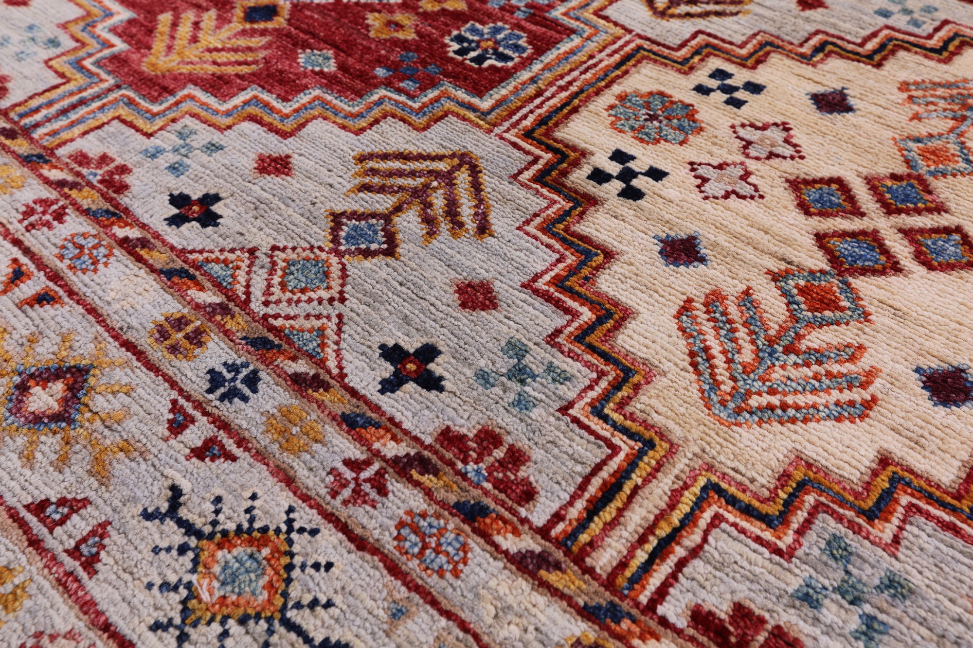 Khorjin Persian Gabbeh Hand Knotted Wool Rug - 6' 6" X 8' 2" - Golden Nile