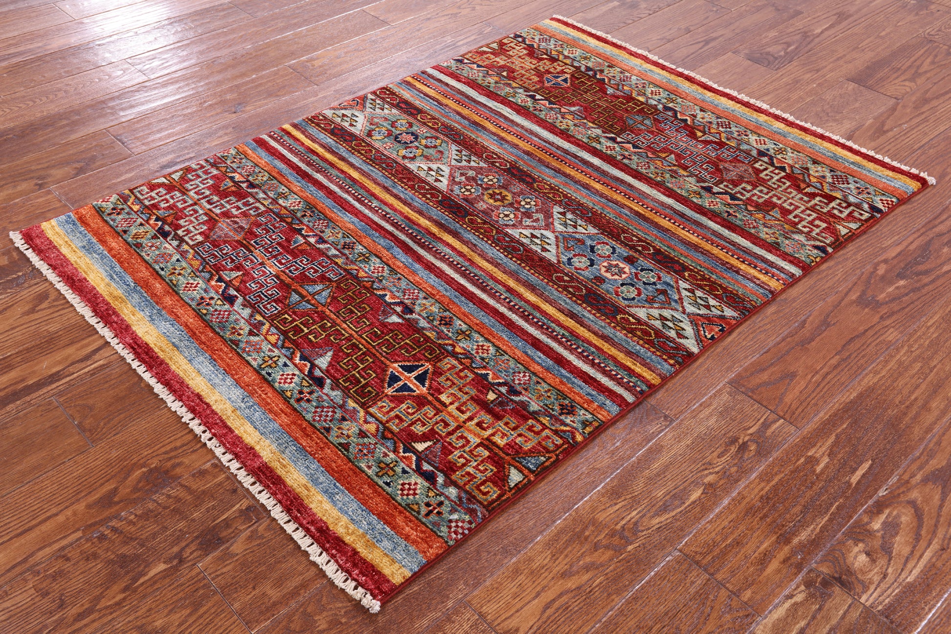Khorjin Persian Gabbeh Handmade Wool Rug - 3' 3" X 4' 5" - Golden Nile