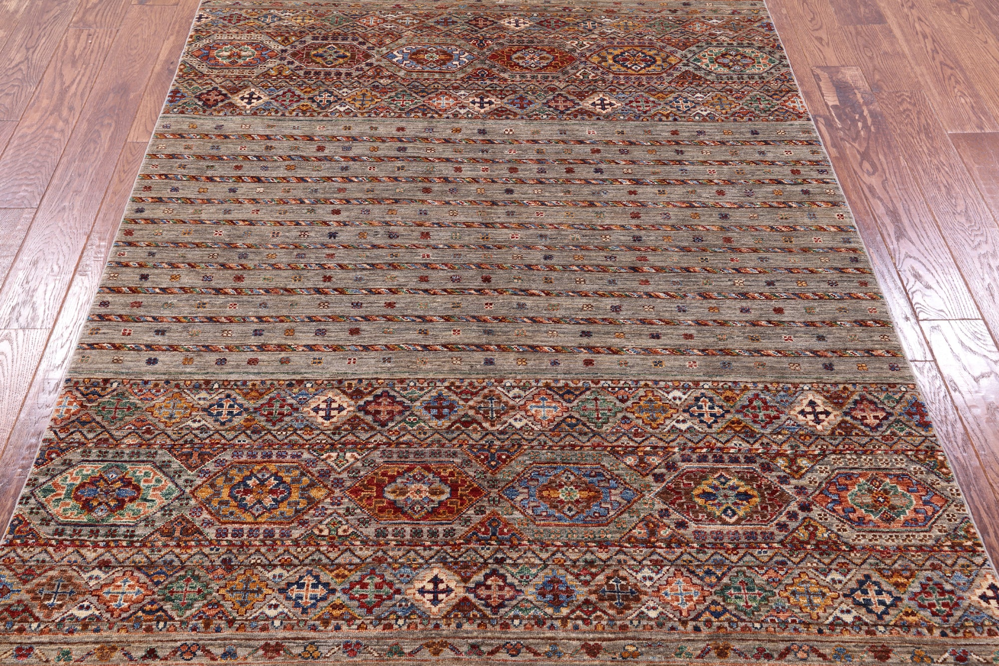 Khorjin Persian Gabbeh Hand Knotted Wool Rug - 5' 1" X 6' 8" - Golden Nile