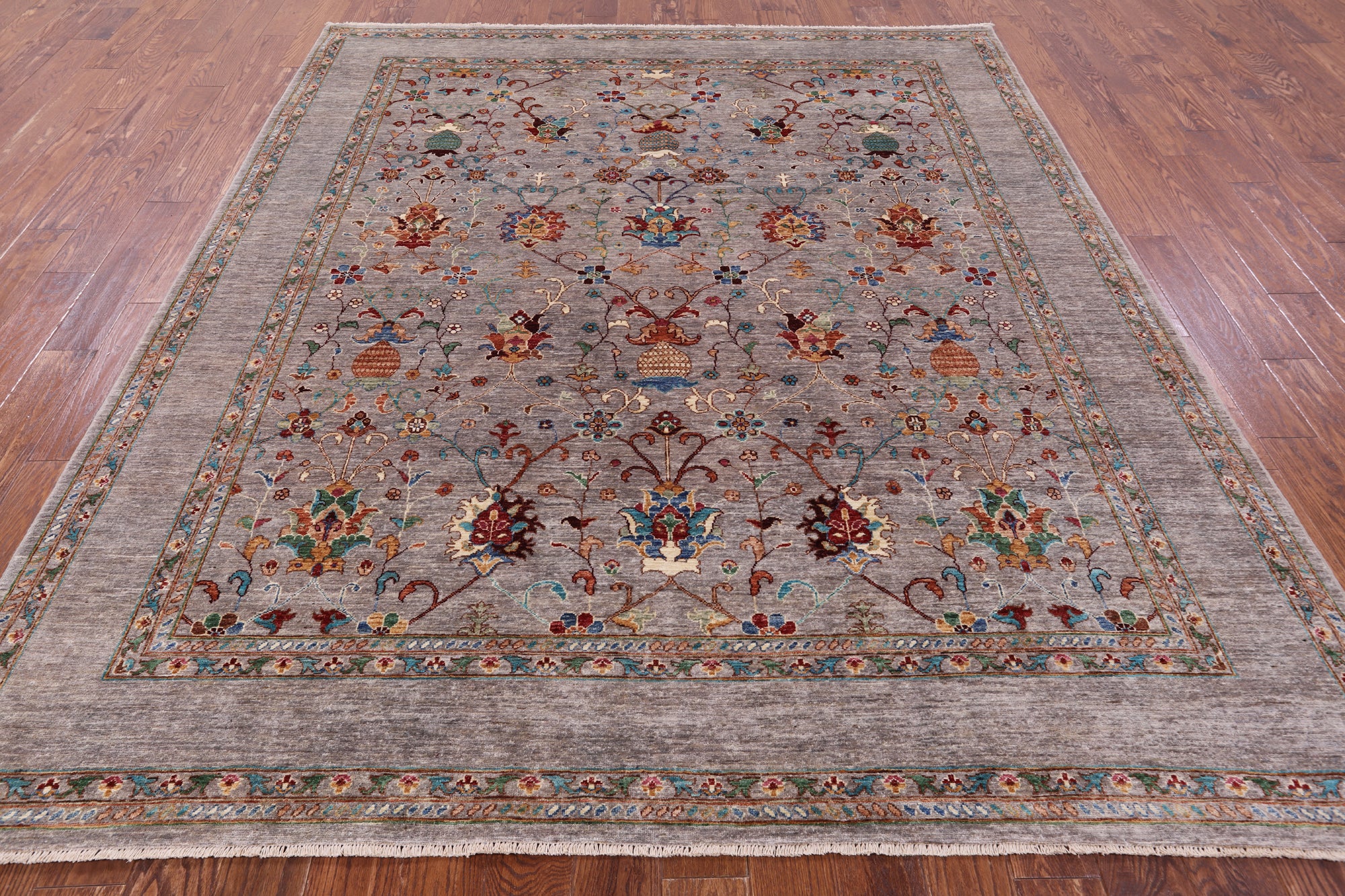 Peshawar Hand Knotted Wool Rug - 8' 0" X 9' 6" - Golden Nile