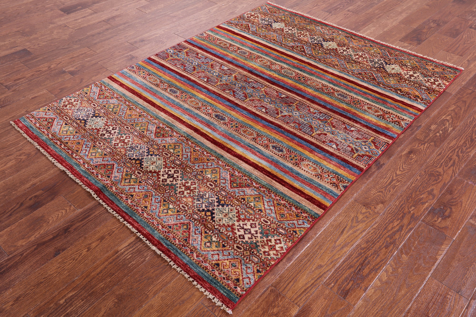 Khorjin Persian Gabbeh Hand Knotted Wool Rug - 4' 10" X 6' 6" - Golden Nile