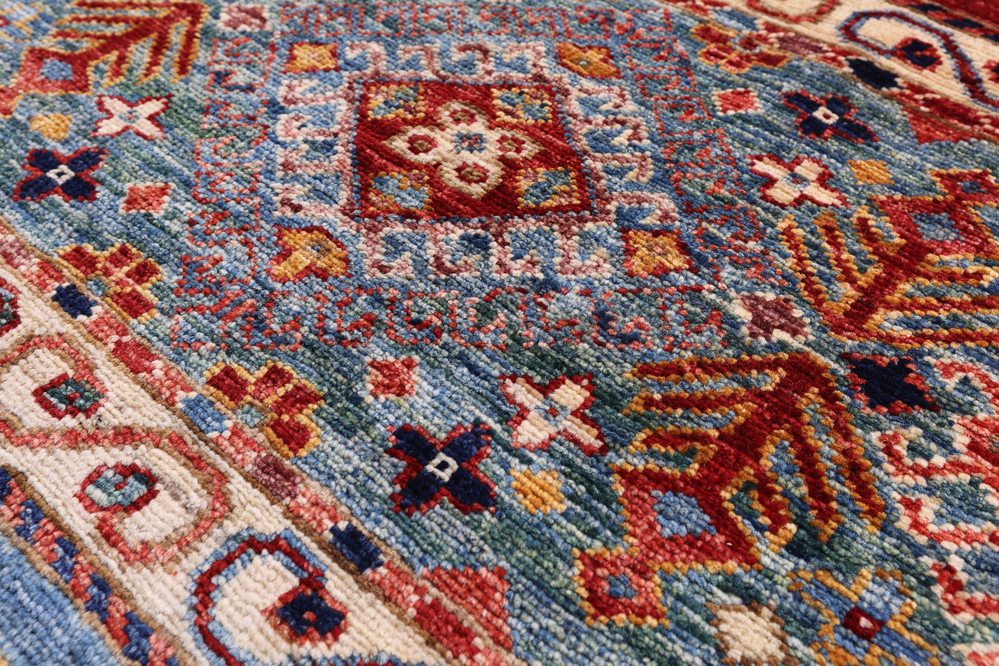 Khorjin Persian Gabbeh Hand Knotted Wool Rug - 4' 0" X 6' 0" - Golden Nile