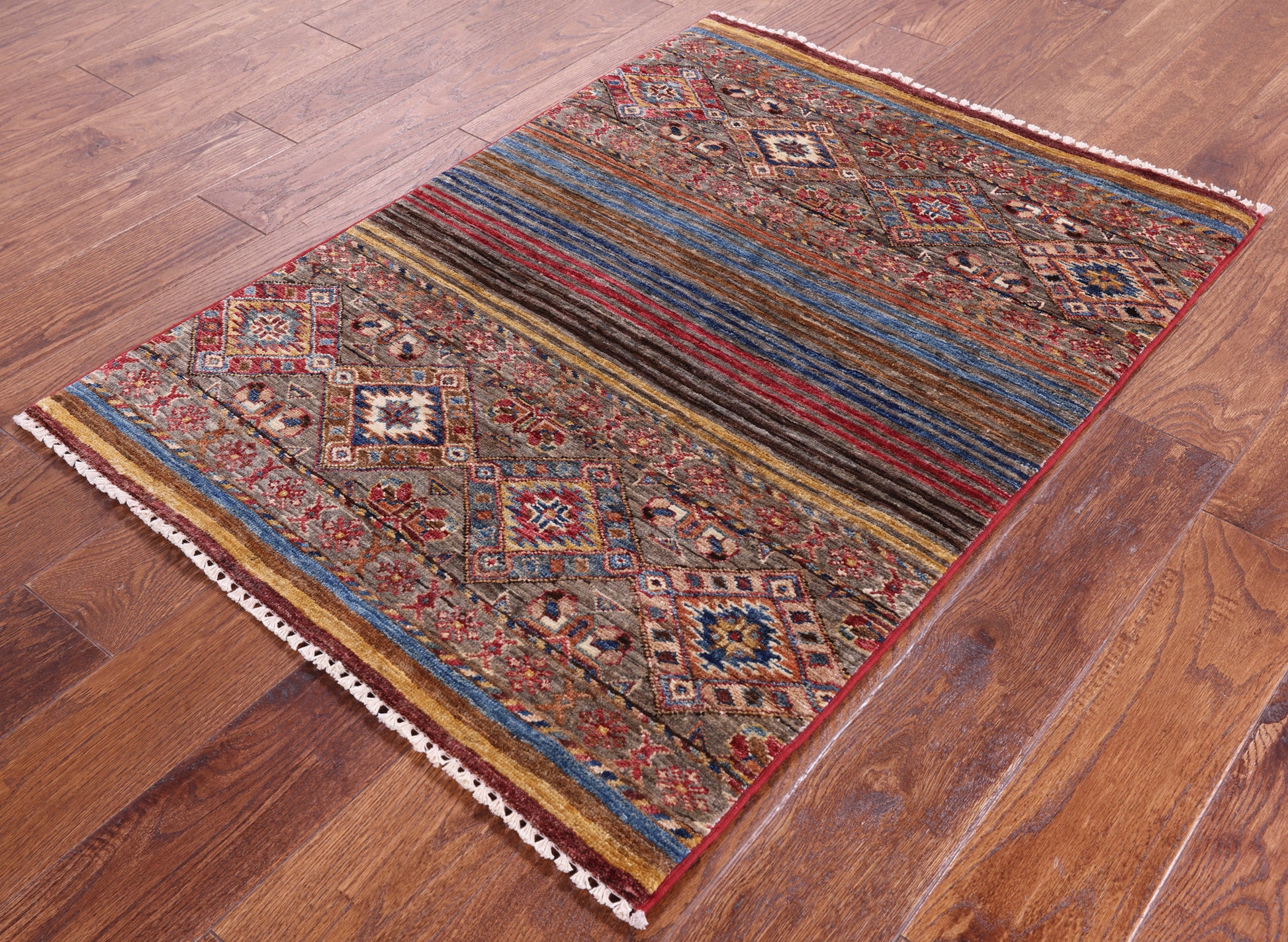 Khorjin Persian Gabbeh Handmade Wool Rug - 2' 8" X 3' 9" - Golden Nile