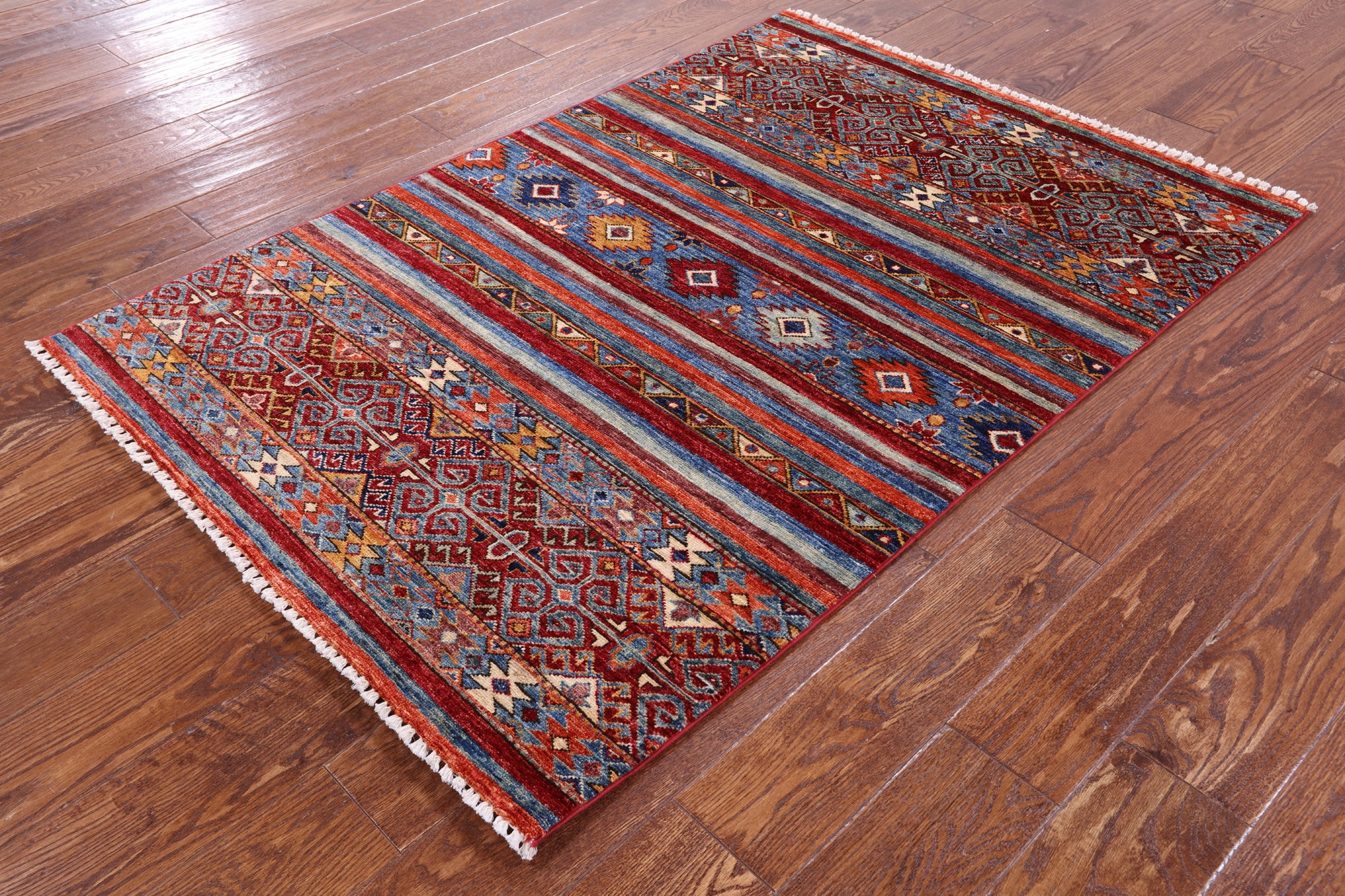 Khorjin Persian Gabbeh Handmade Wool Rug - 3' 5" X 4' 11" - Golden Nile