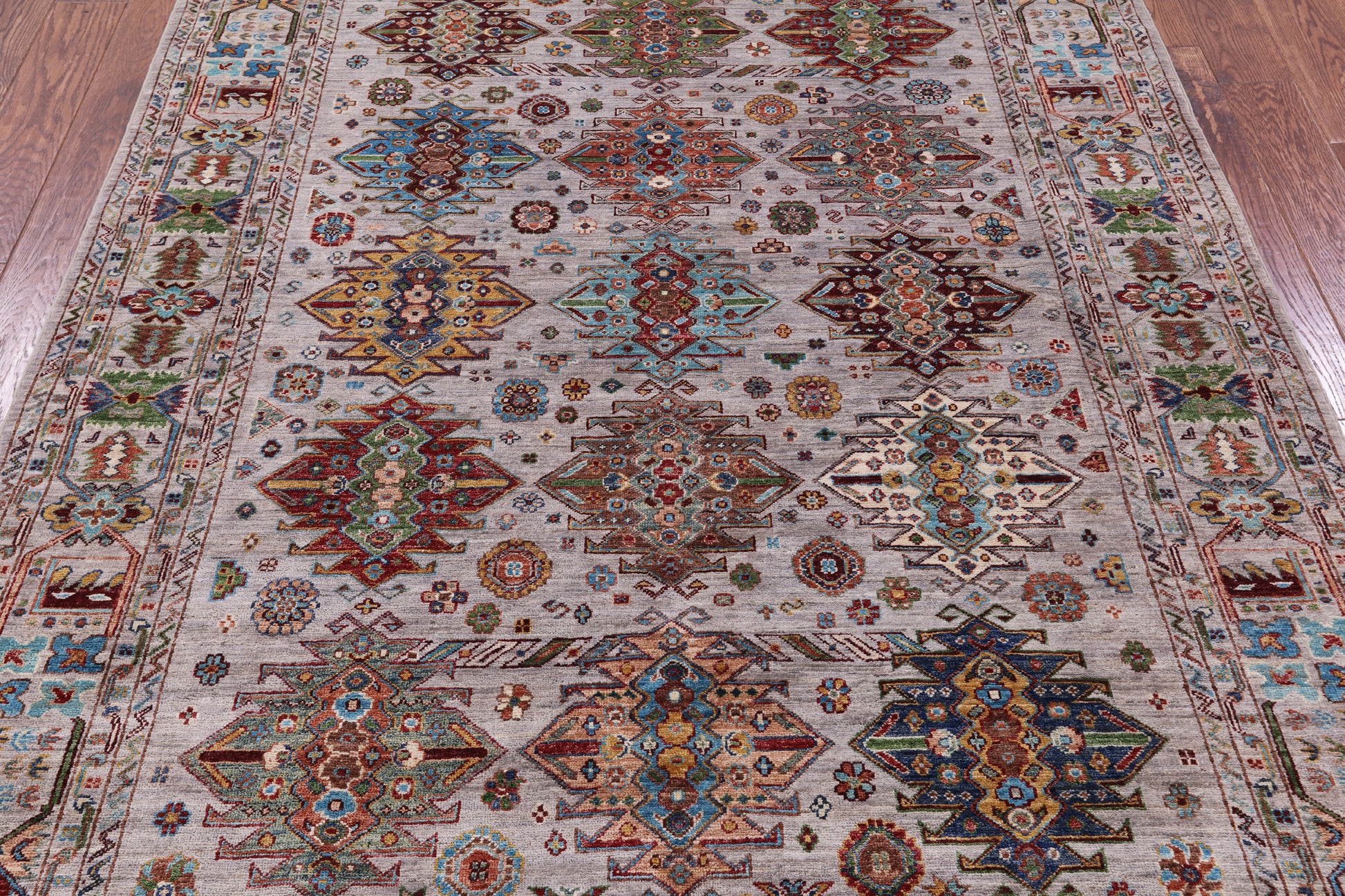 Turkmen Ersari Hand Knotted Wool Rug - 5' 9" X 7' 8" - Golden Nile