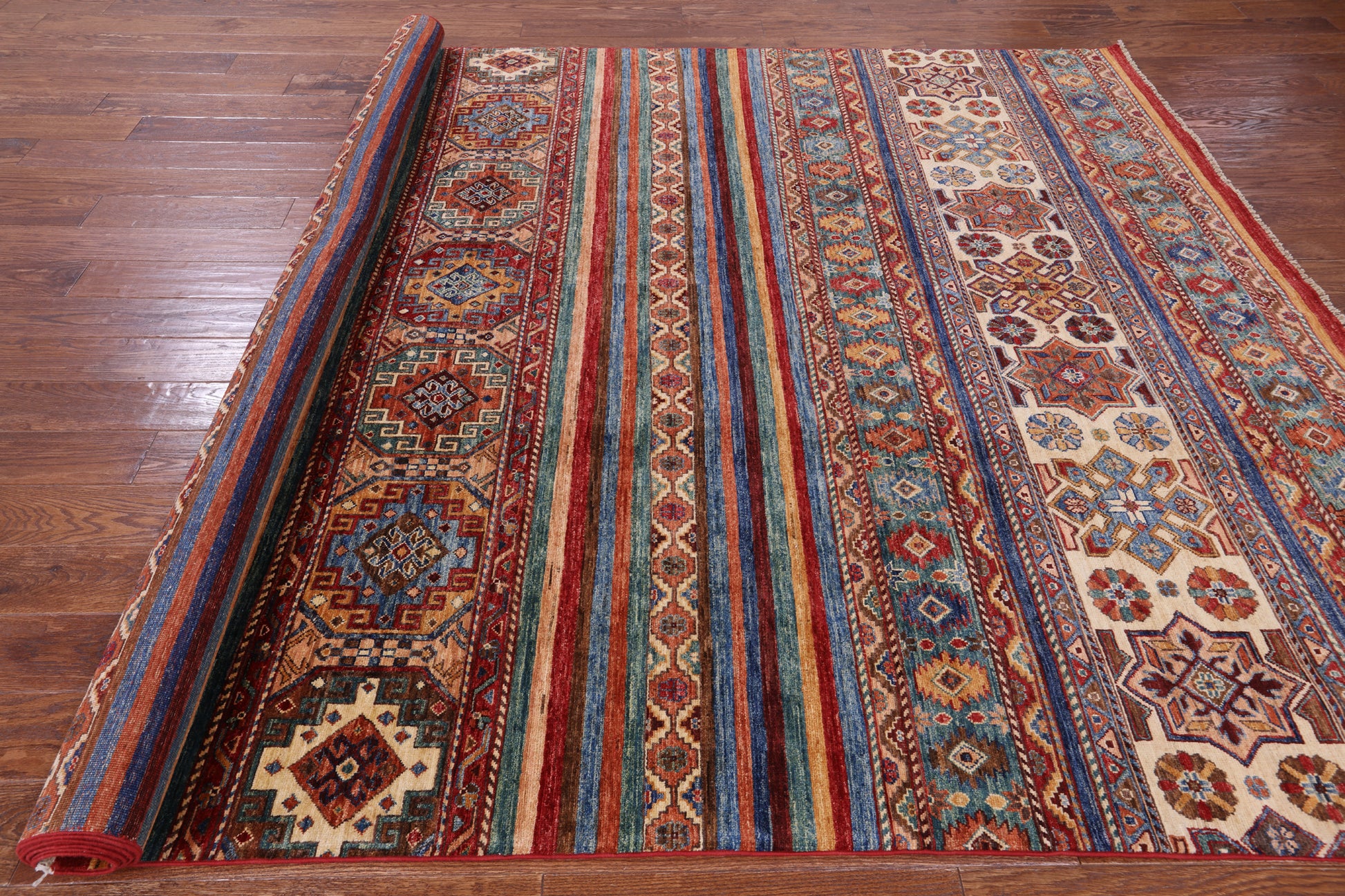 Khorjin Persian Gabbeh Handmade Wool Rug - 7' 7" X 11' 2" - Golden Nile