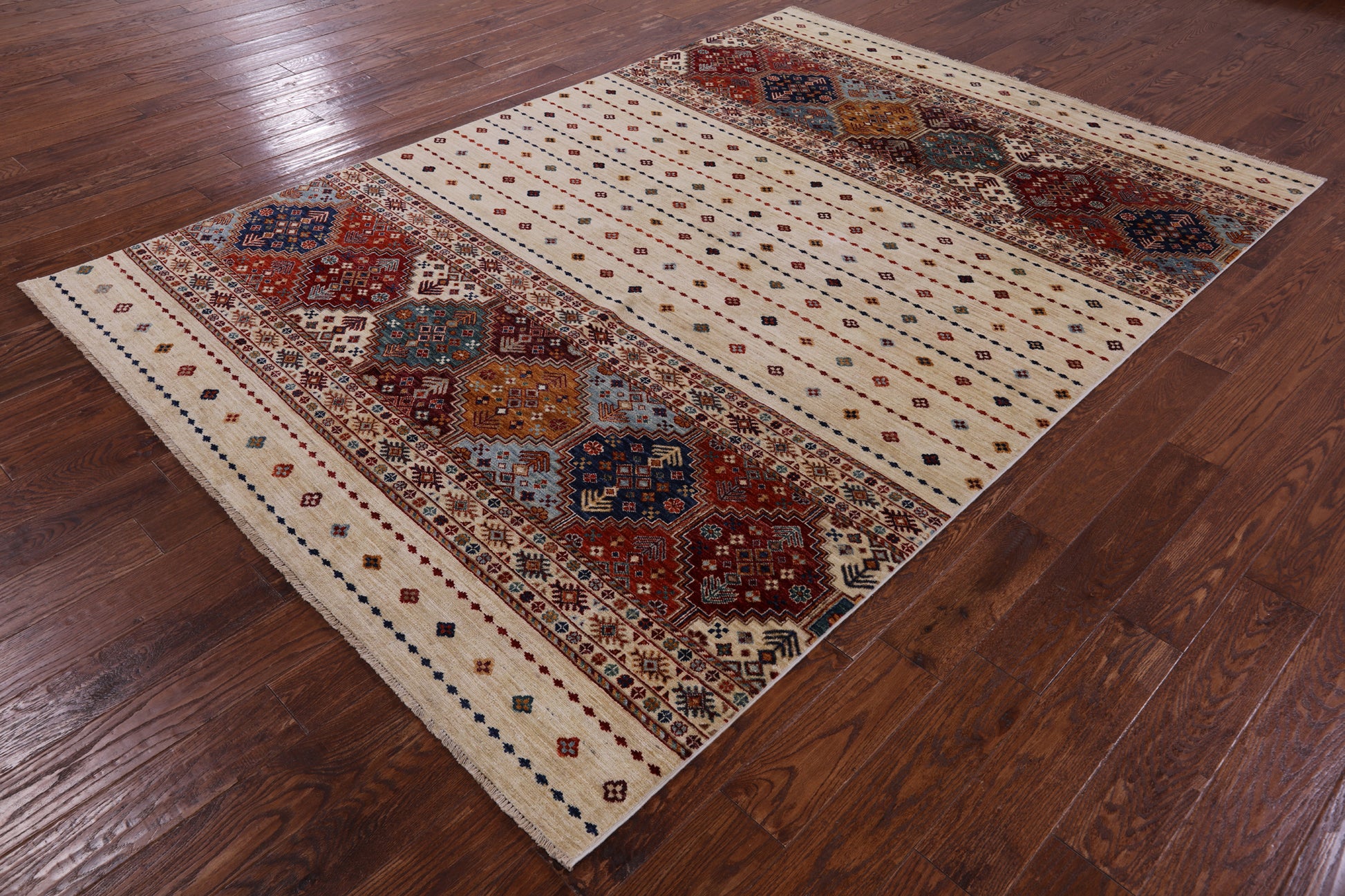 Ivory Khorjin Persian Gabbeh Hand Knotted Wool Rug - 6' 7" X 9' 6" - Golden Nile