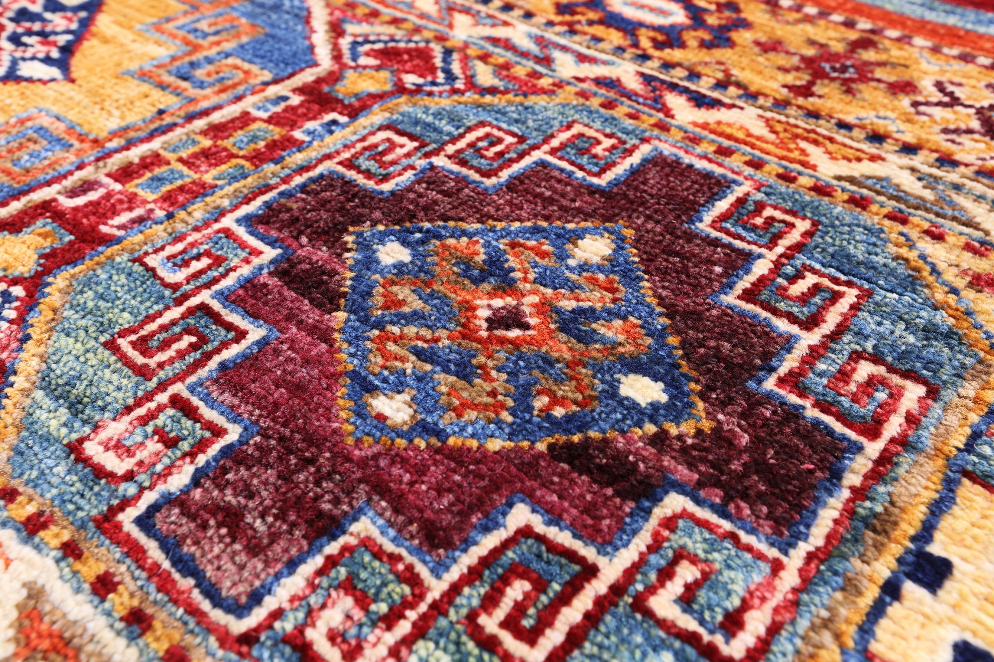 Khorjin Persian Gabbeh Handmade Wool Rug - 3' 4" X 4' 11" - Golden Nile