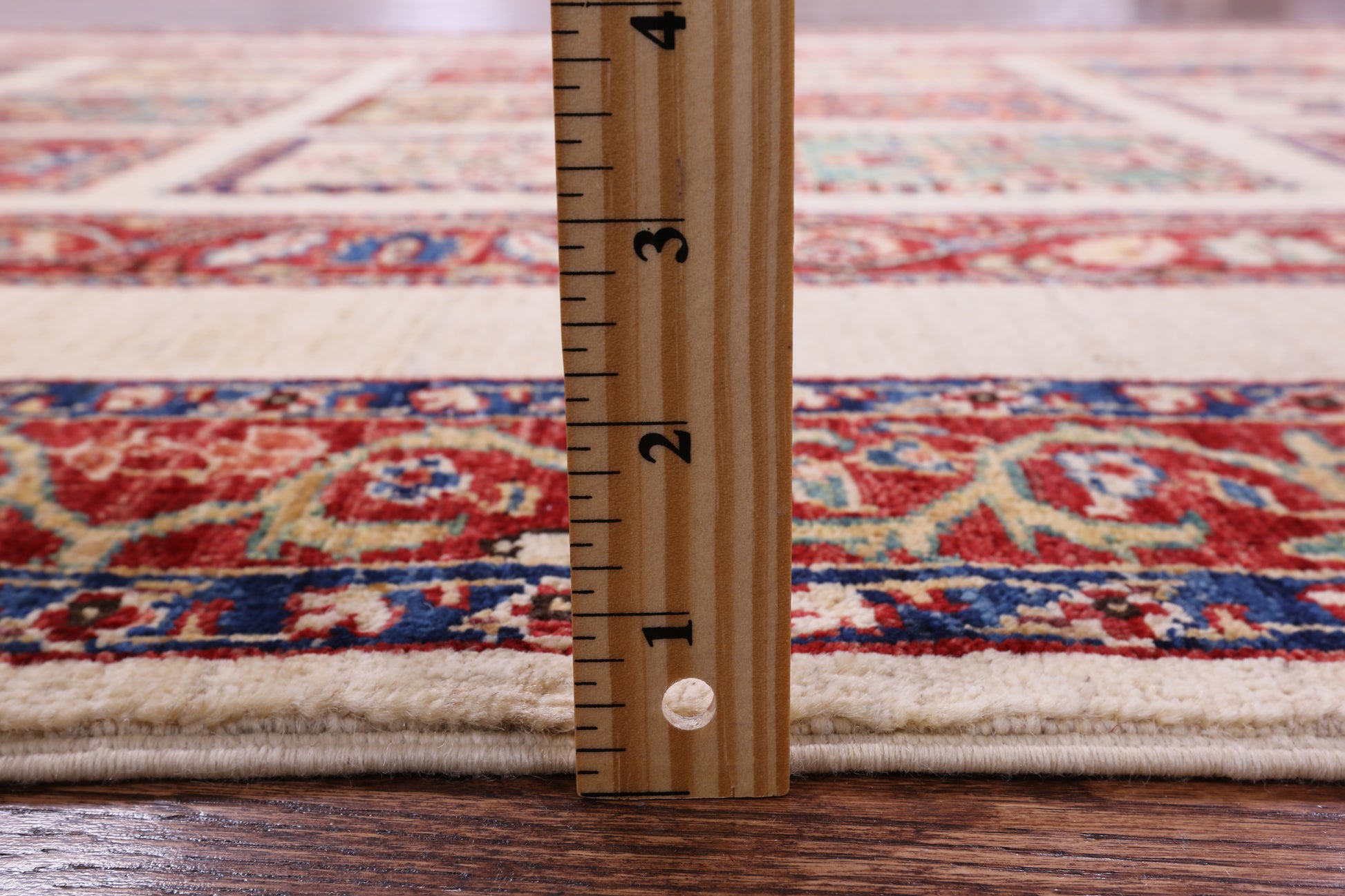 Ivory Garden Design Persian Hand Knotted Wool Rug - 4' 10" X 6' 7" - Golden Nile