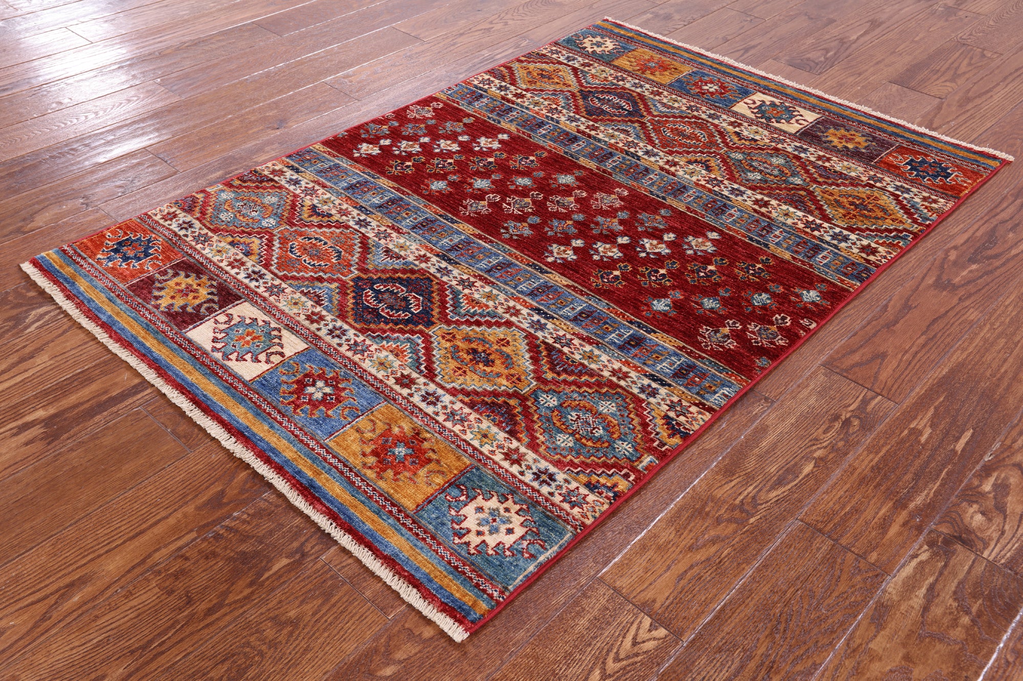 Khorjin Persian Gabbeh Handmade Wool Rug - 3' 3" X 4' 11" - Golden Nile