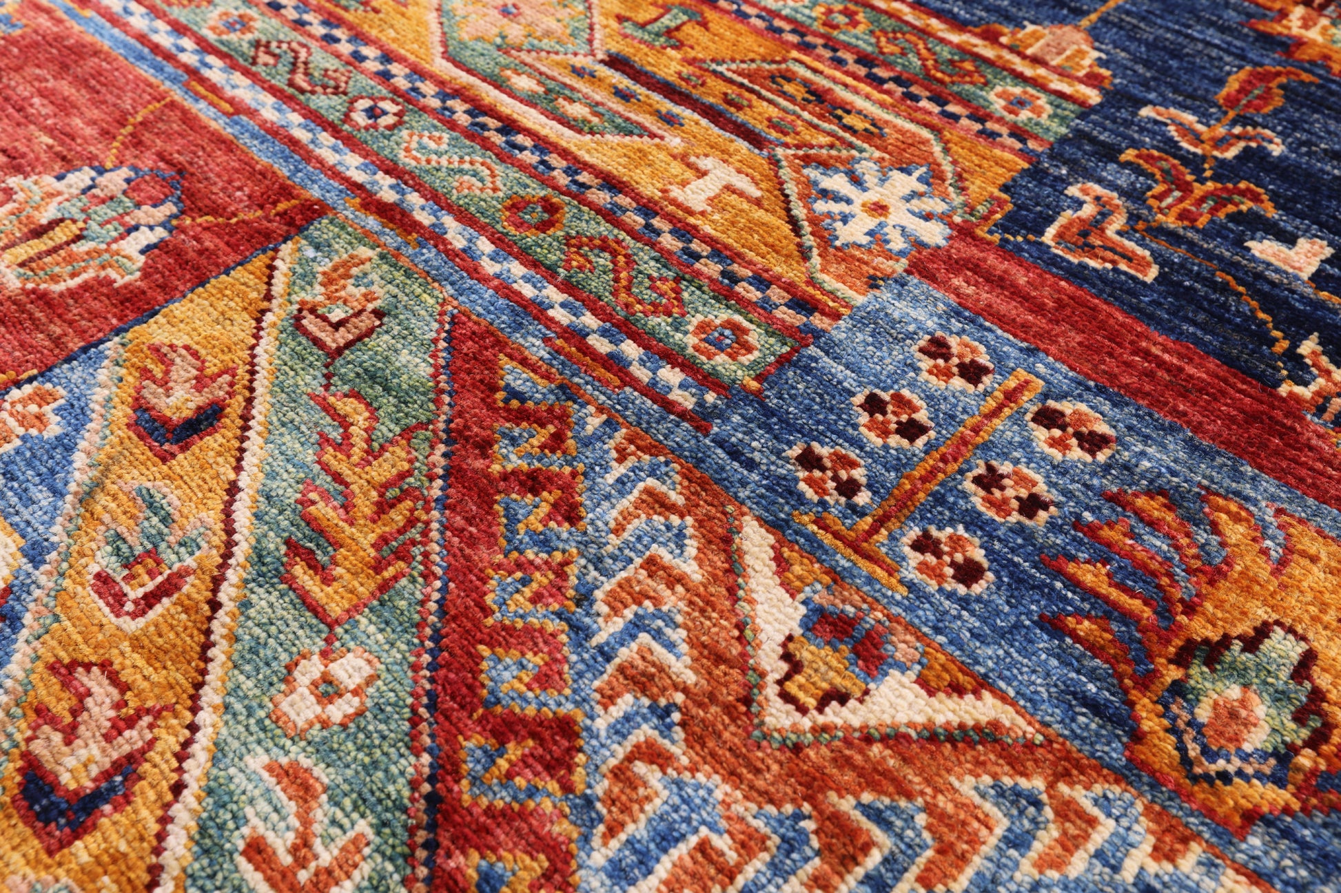 Super Kazak Hand Knotted Wool Rug - 5' 8" X 7' 9" - Golden Nile