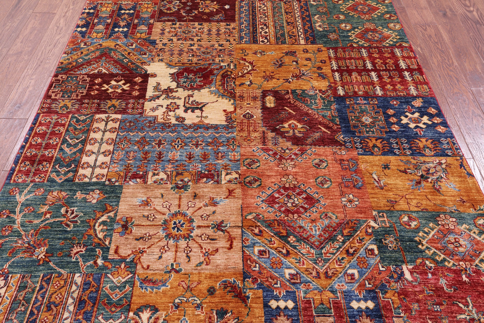 Super Kazak Hand Knotted Wool Rug - 5' 8" X 7' 8" - Golden Nile