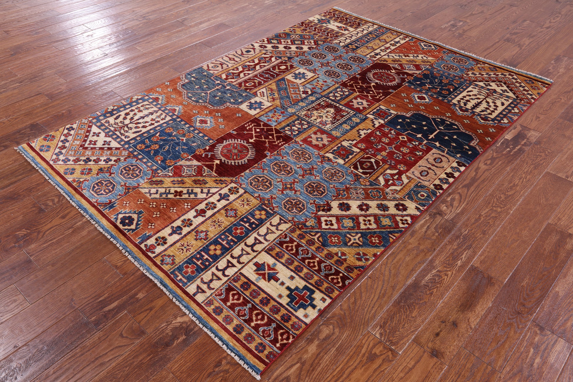 Super Kazak Hand Knotted Wool Rug - 5' 4" X 7' 10" - Golden Nile