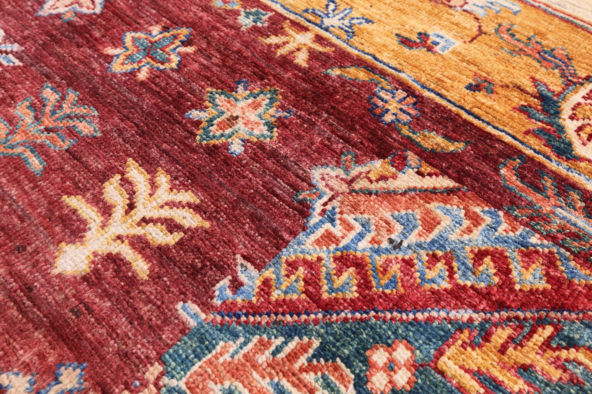 Super Kazak Handmade Wool Rug - 5' 7" X 8' 1" - Golden Nile