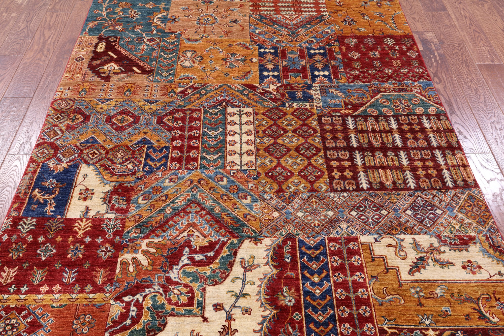Super Kazak Handmade Wool Rug - 5' 7" X 8' 0" - Golden Nile