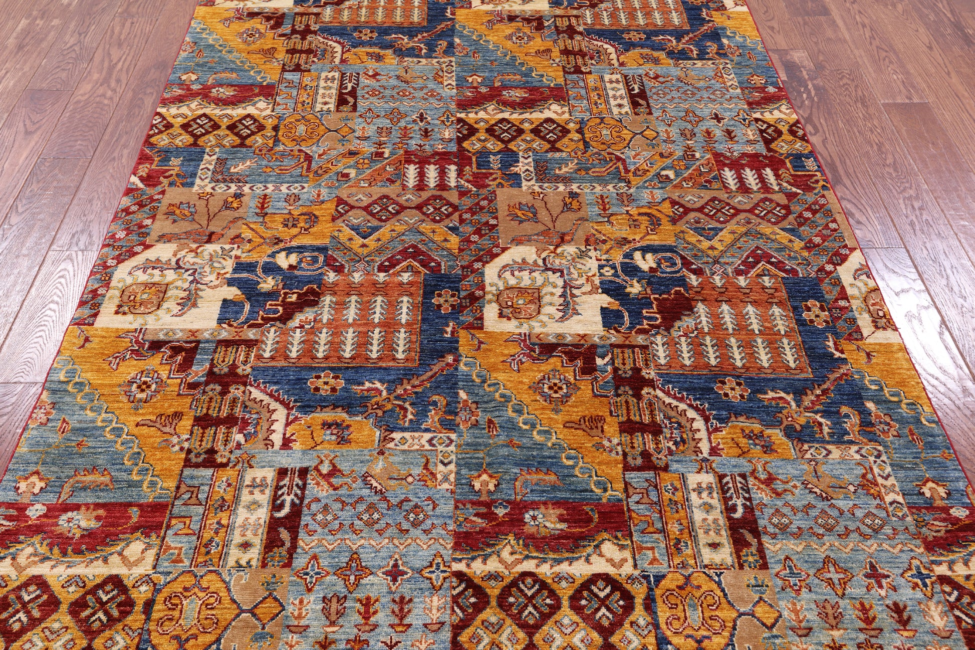 Super Kazak Hand Knotted Wool Rug - 5' 7" X 7' 9" - Golden Nile