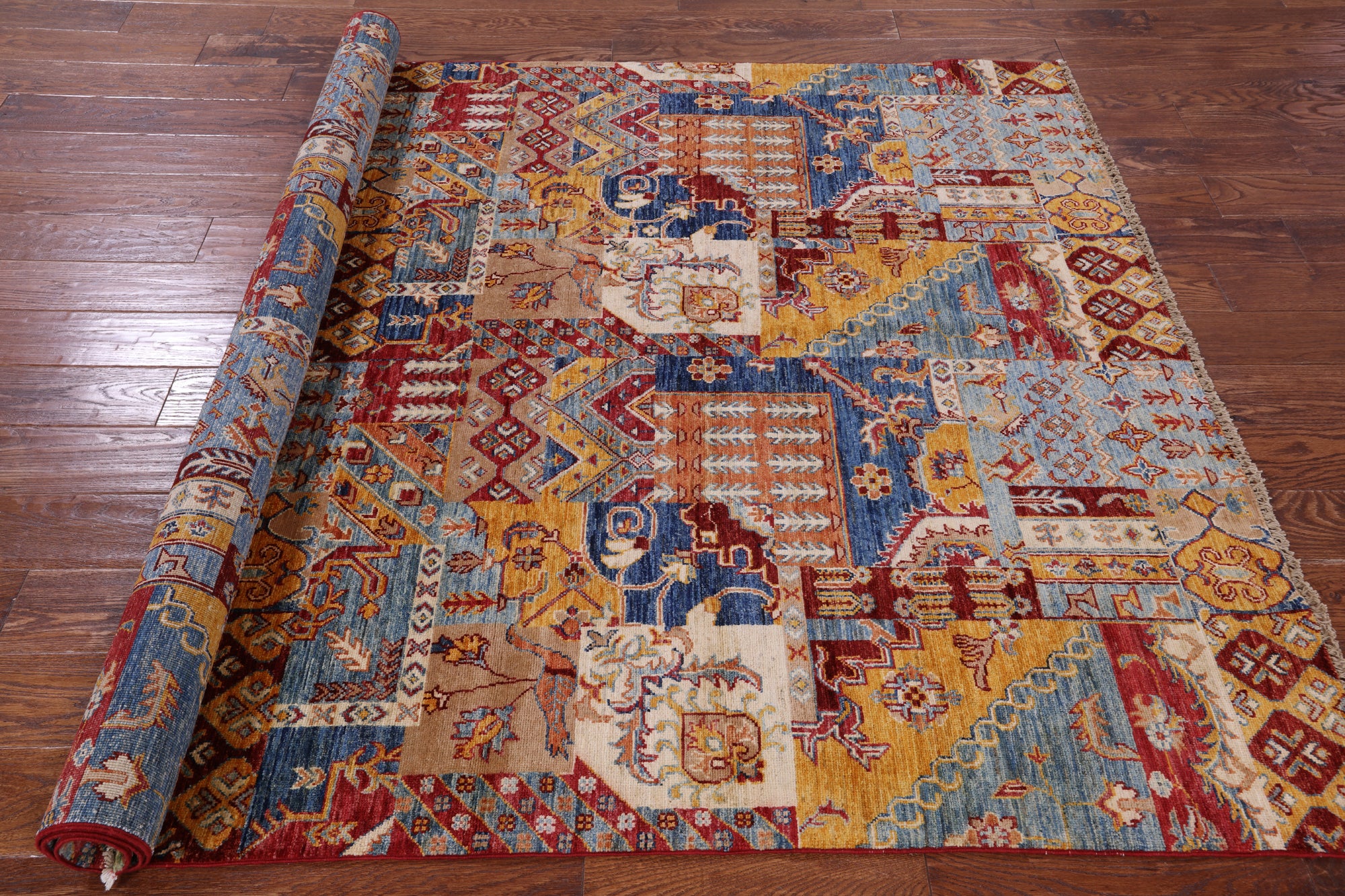 Super Kazak Hand Knotted Wool Rug - 5' 7" X 7' 9" - Golden Nile