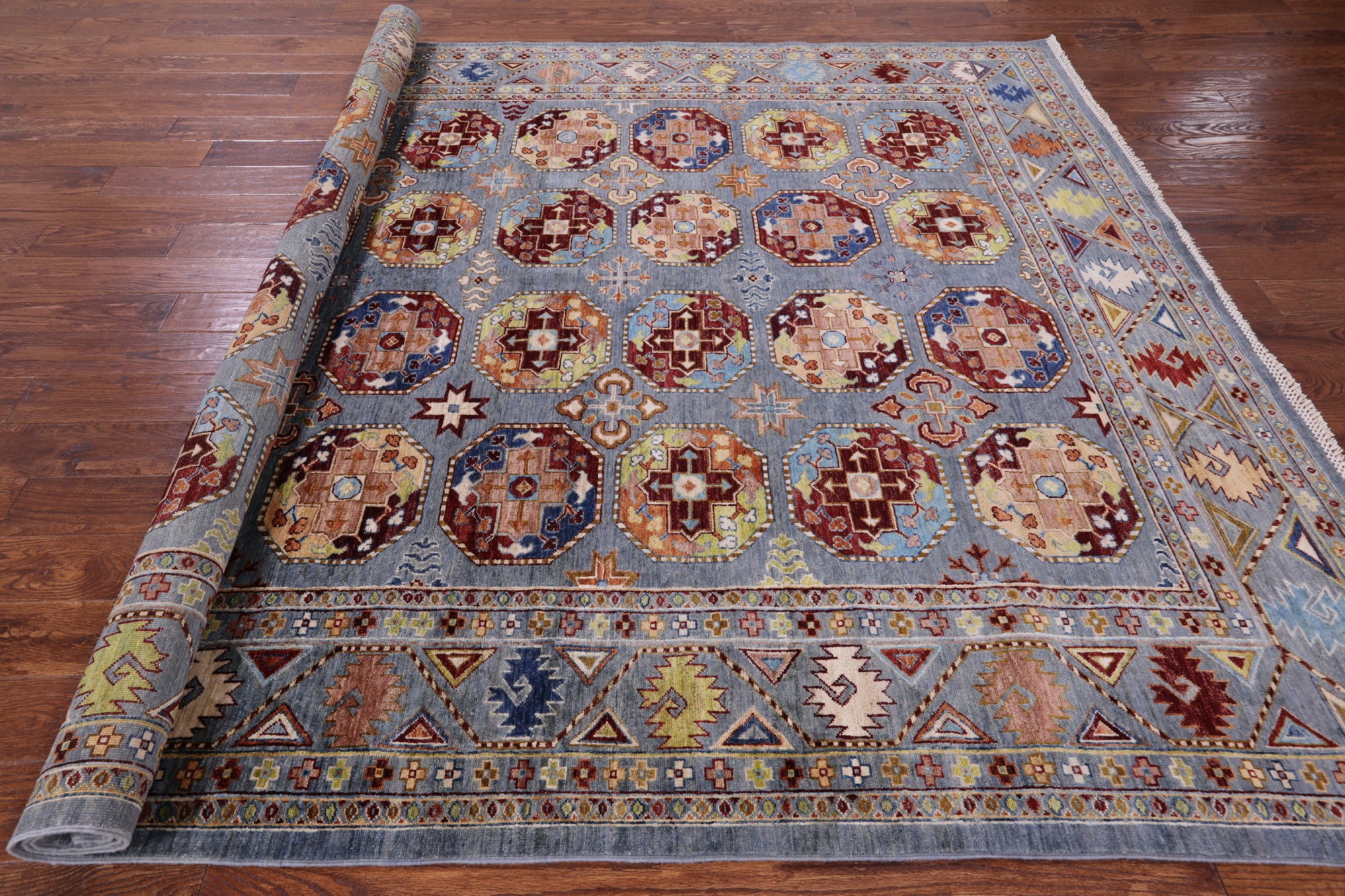 Turkmen Ersari Hand Knotted Wool Rug - 7' 10" X 9' 10" - Golden Nile