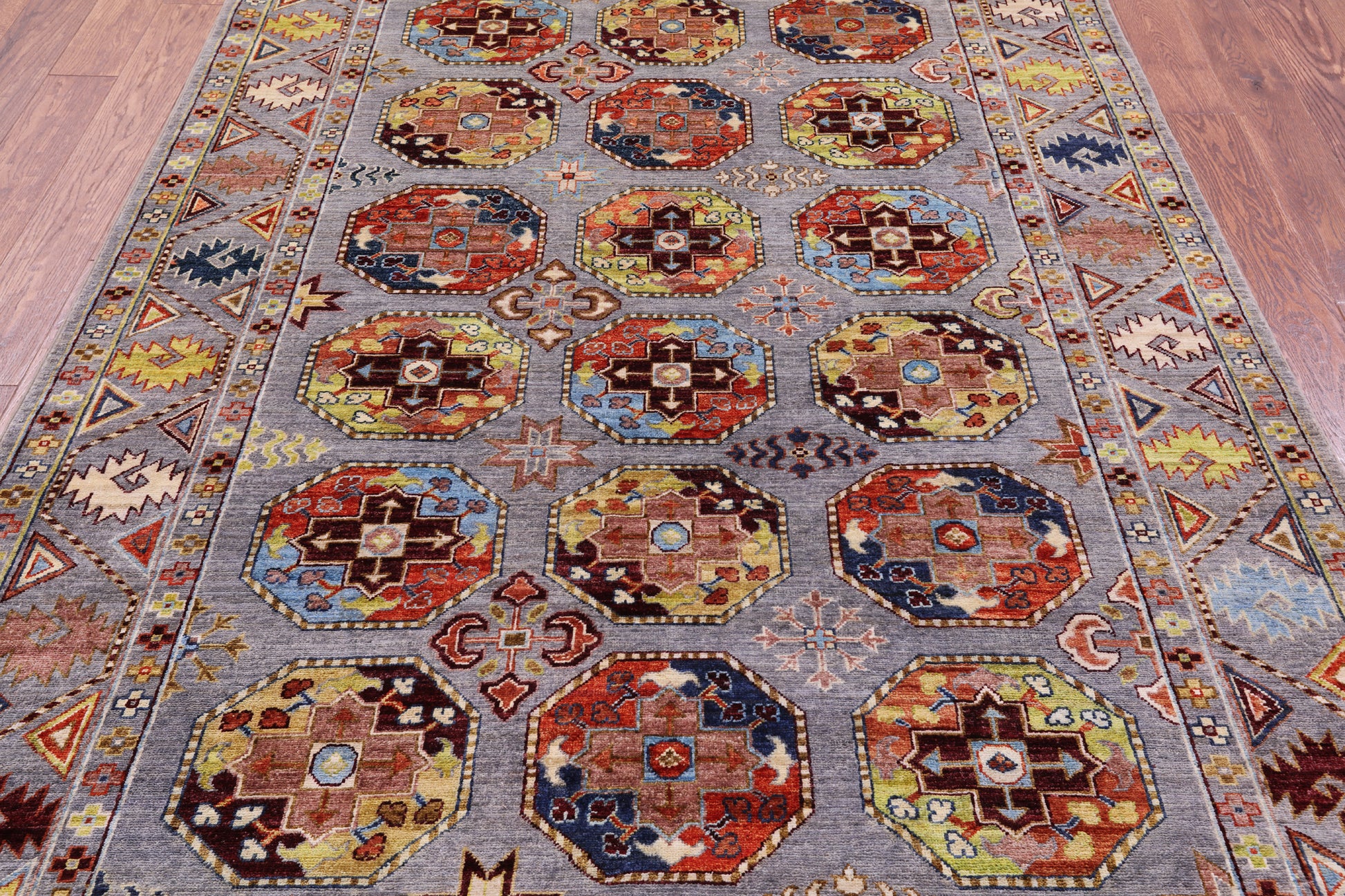 Turkmen Ersari Handmade Wool Rug - 5' 10" X 8' 7" - Golden Nile