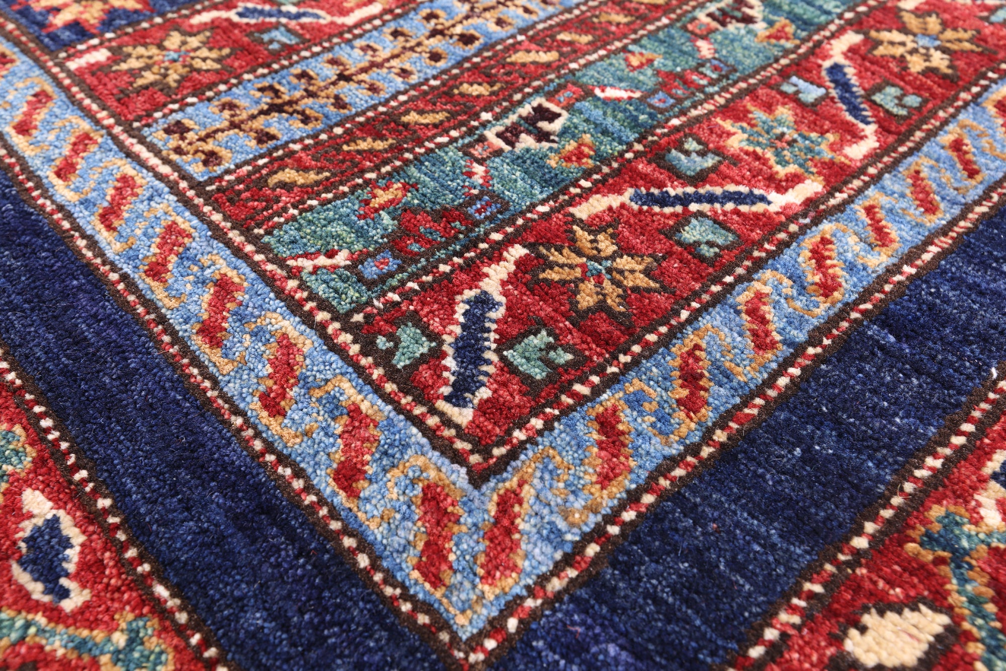 Shall Persian Gabbeh Handmade Wool Rug - 4' 2" X 5' 11" - Golden Nile