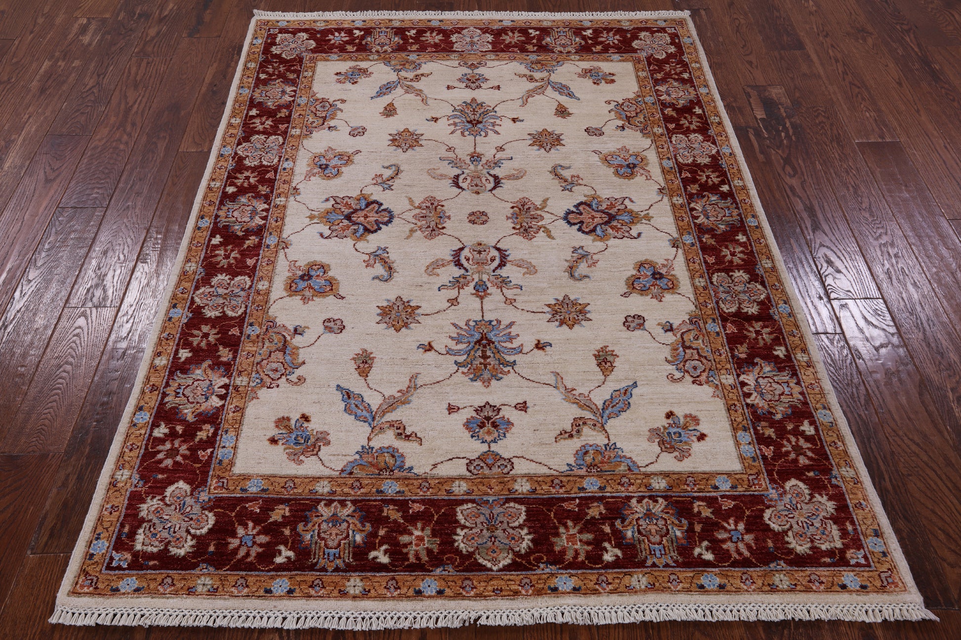 Ivory Persian Tabriz Handmade Wool Rug - 4' 10" X 6' 7" - Golden Nile