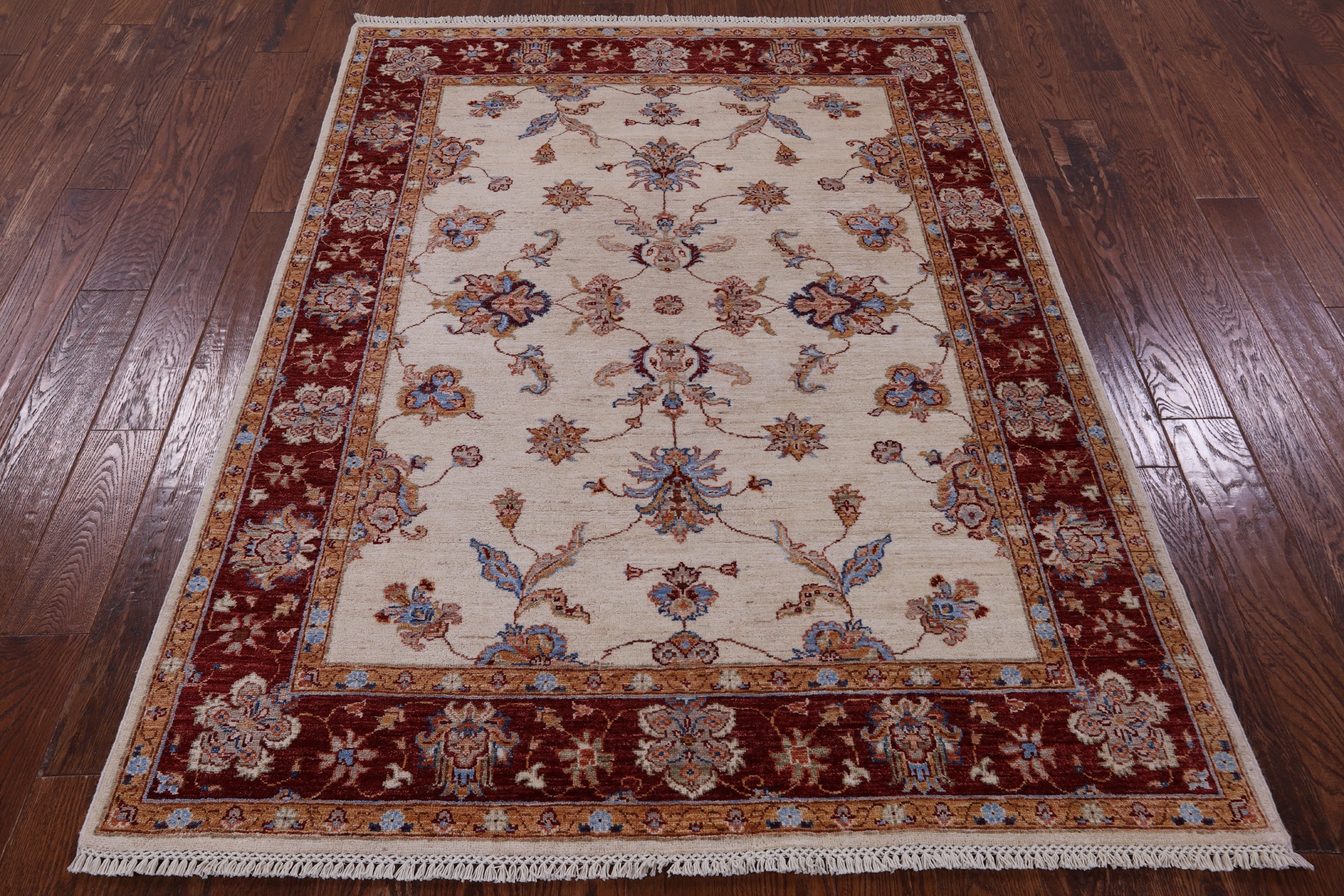Ivory Persian Tabriz Handmade Wool Rug - 4' 10" X 6' 7" - Golden Nile