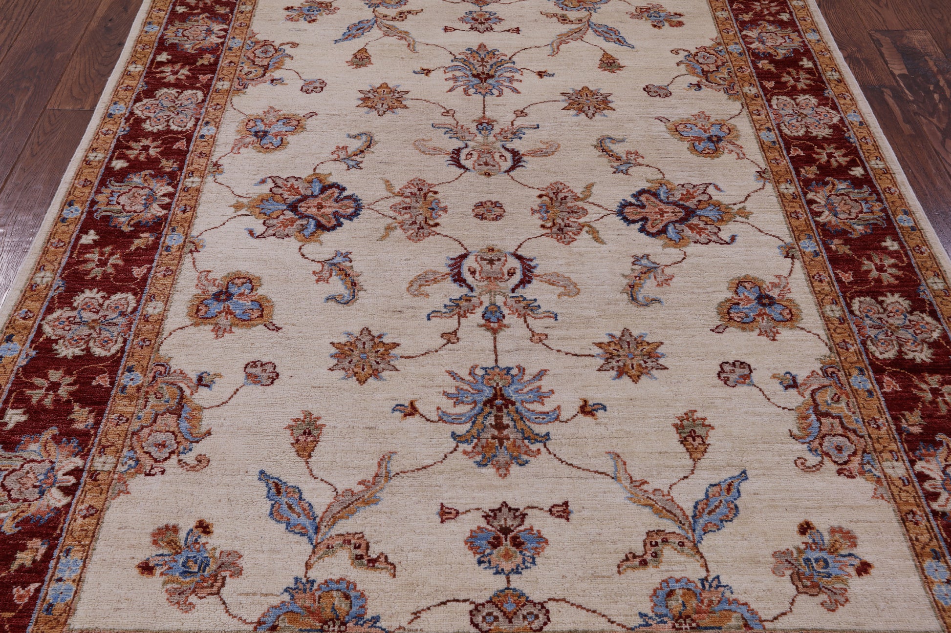 Ivory Persian Tabriz Handmade Wool Rug - 4' 10" X 6' 7" - Golden Nile