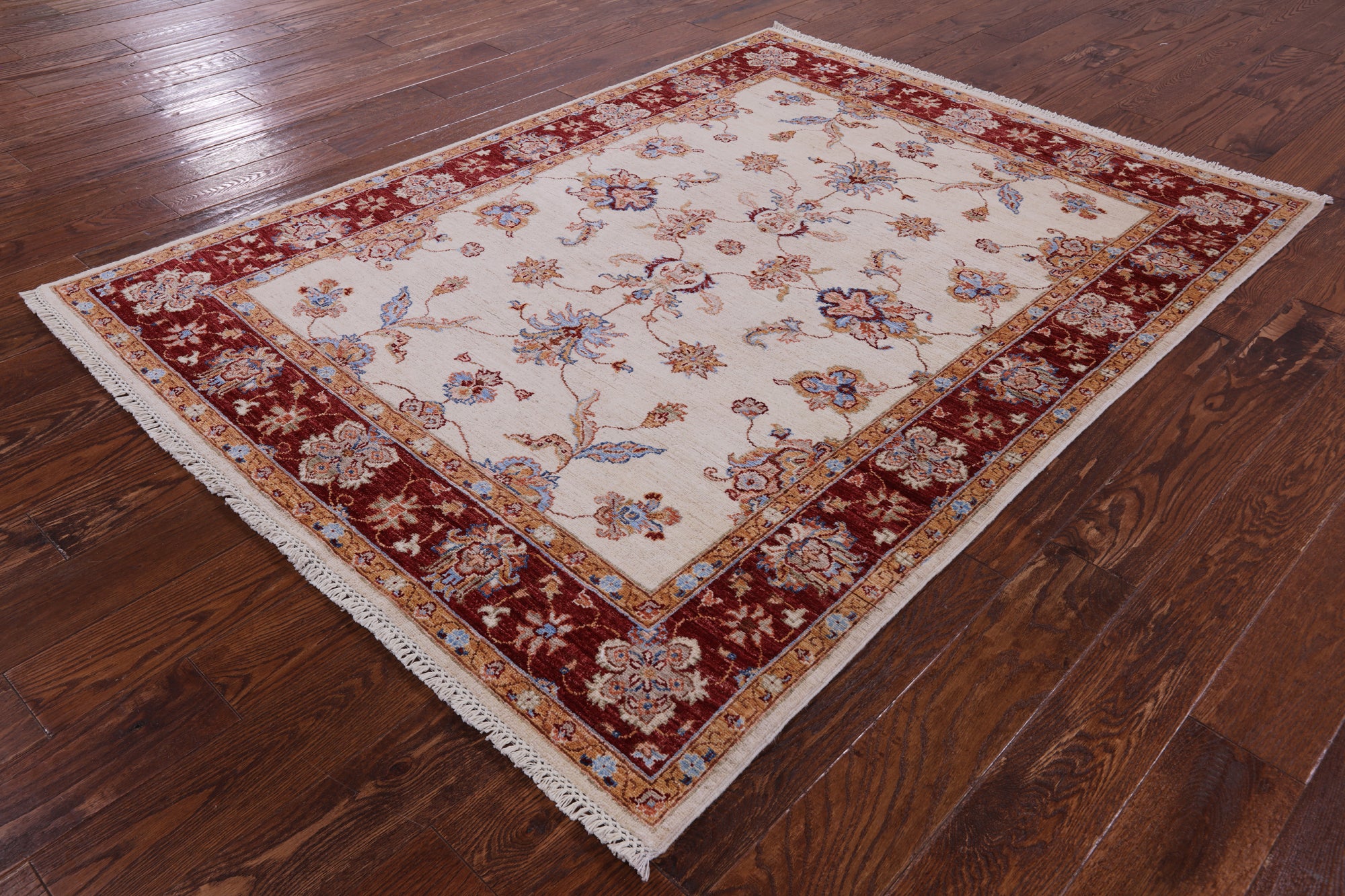 Ivory Persian Tabriz Handmade Wool Rug - 4' 10" X 6' 7" - Golden Nile